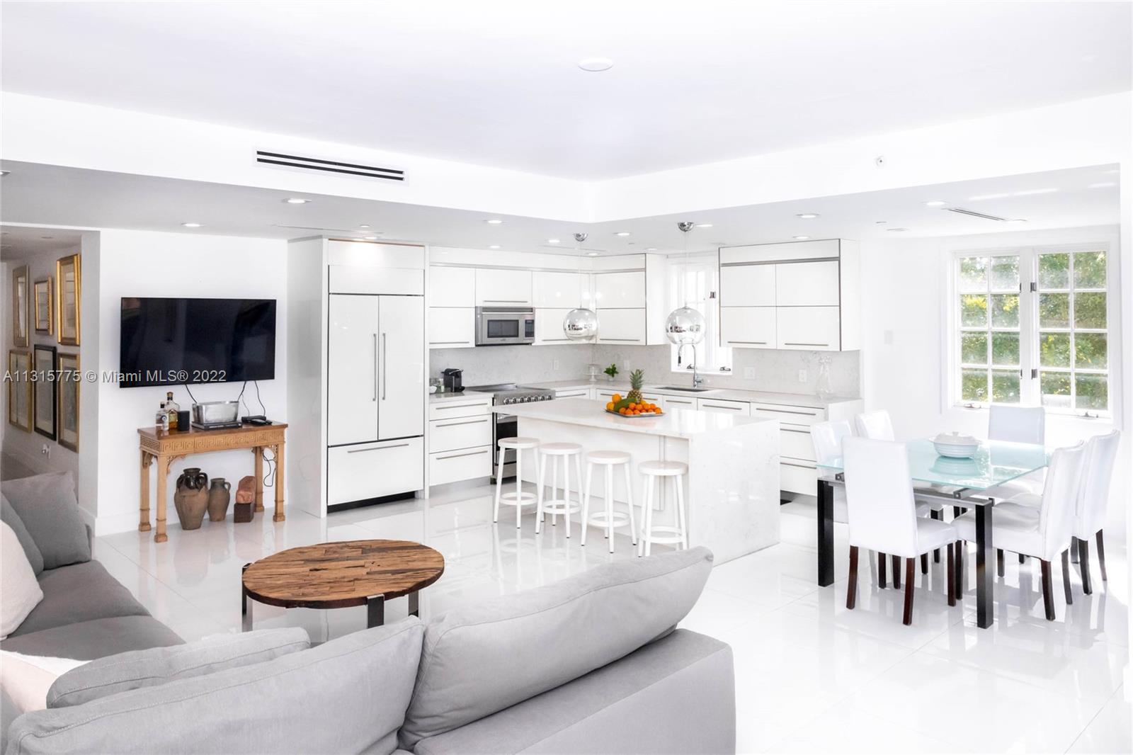 Photo of 19137 Fisher Island Dr #19137 in Miami Beach, FL