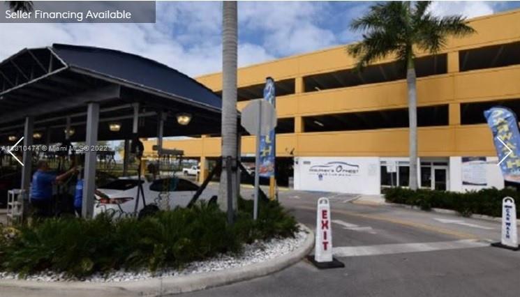 Photo of Dolhin Mall NW 12th St in Sweetwater, FL