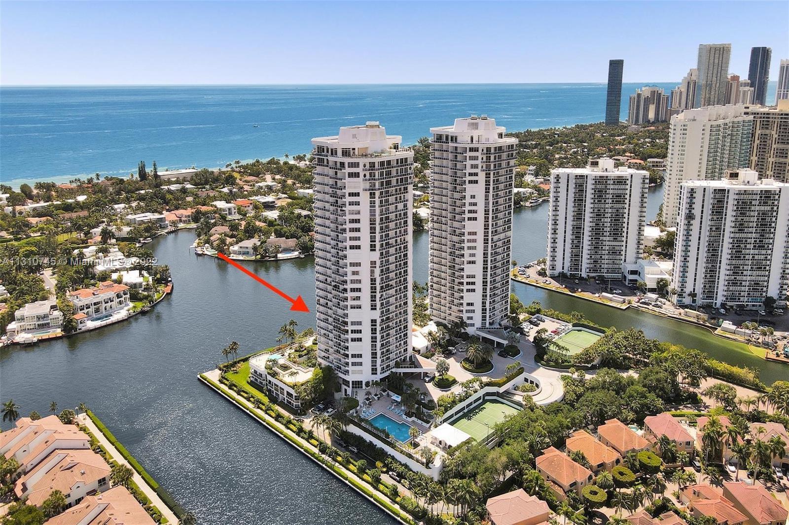 Aventura Jewel! Exclusive One Island Place located in Aventura. Two meticulous Towers with 112 exclu