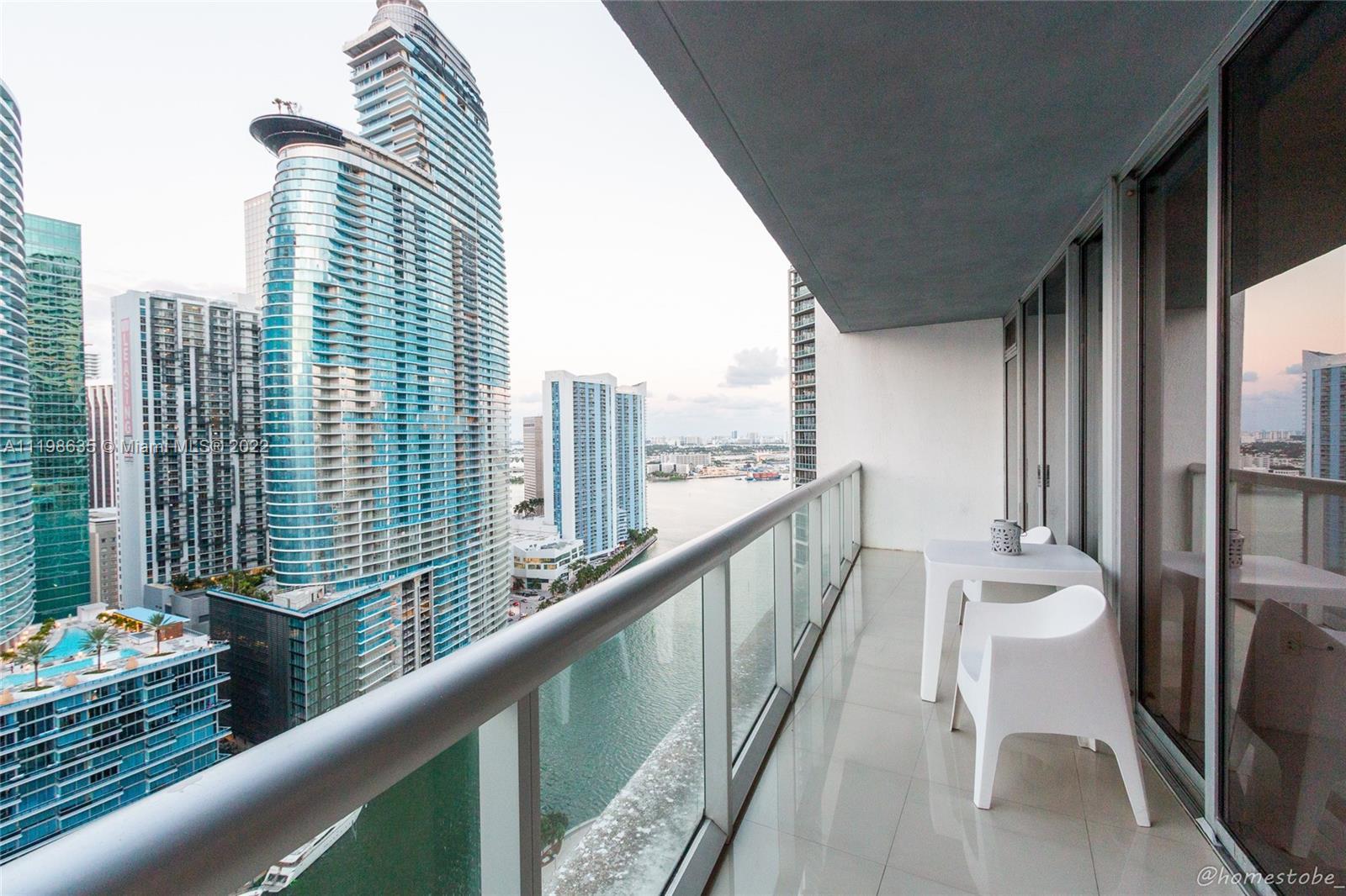 Photo of 485 Brickell Ave #3003 in Miami, FL