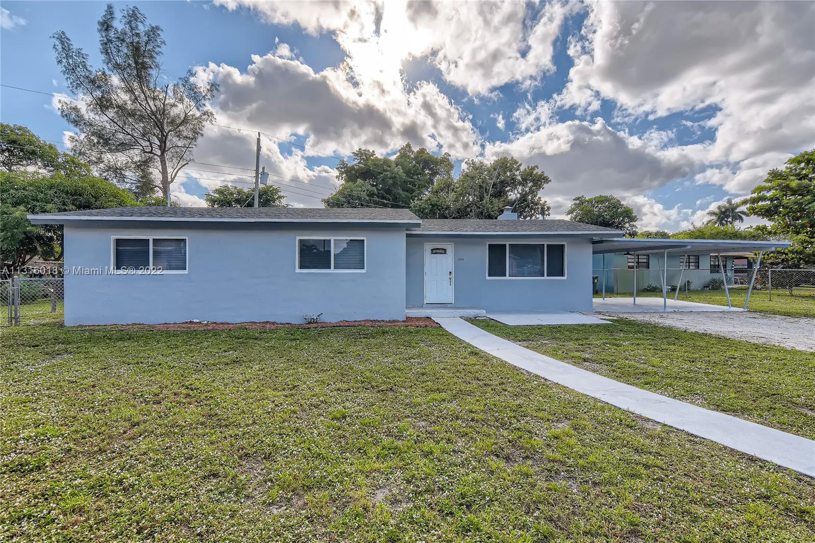 Photo of 1206 NW 18th St in Fort Lauderdale, FL