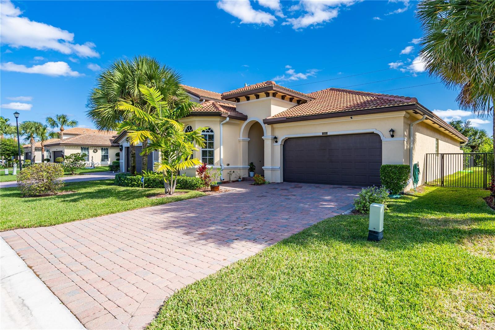 Photo of 7162 Prudencia Dr in Lake Worth, FL
