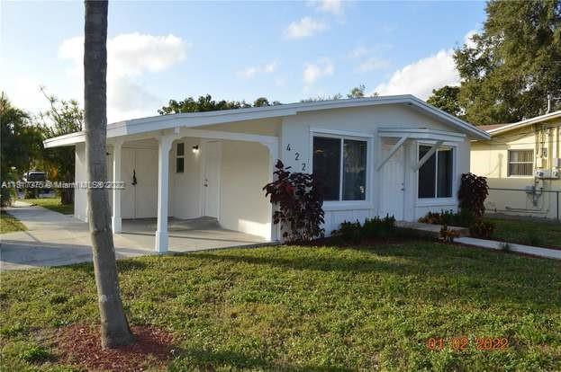 Photo of 414 Phippen Waiters Rd in Dania Beach, FL