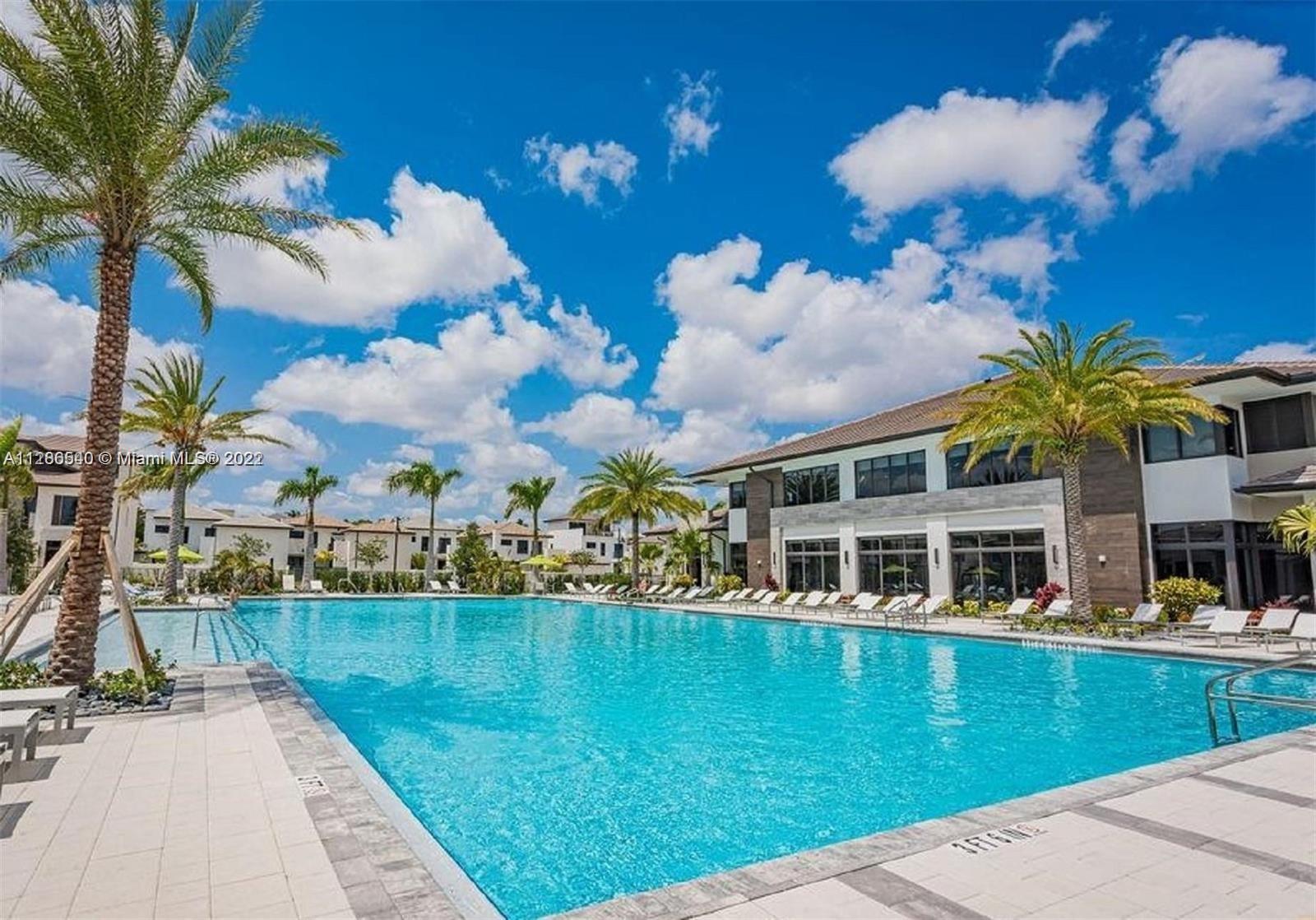 Photo of 4636 NW 84th Ave #36 in Doral, FL