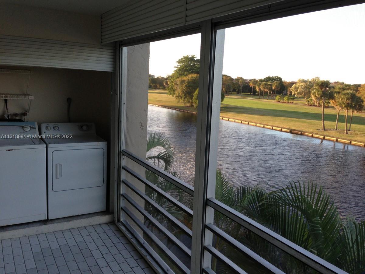 Photo of 3581 Inverrary Dr #309 in Lauderhill, FL