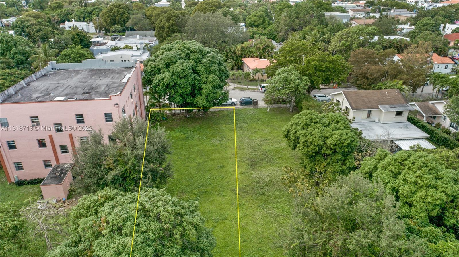 Photo of 1001 SW 15th Ave in Miami, FL