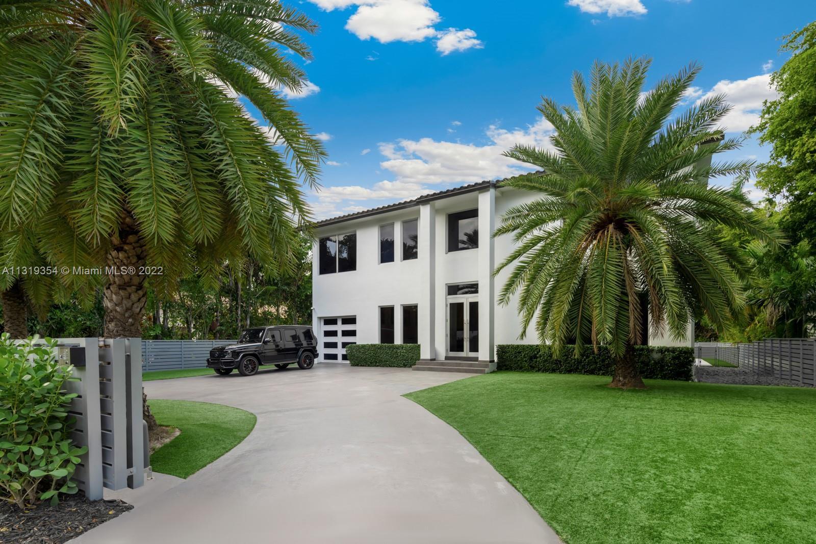 Photo of 220 Ocean Blvd in Golden Beach, FL