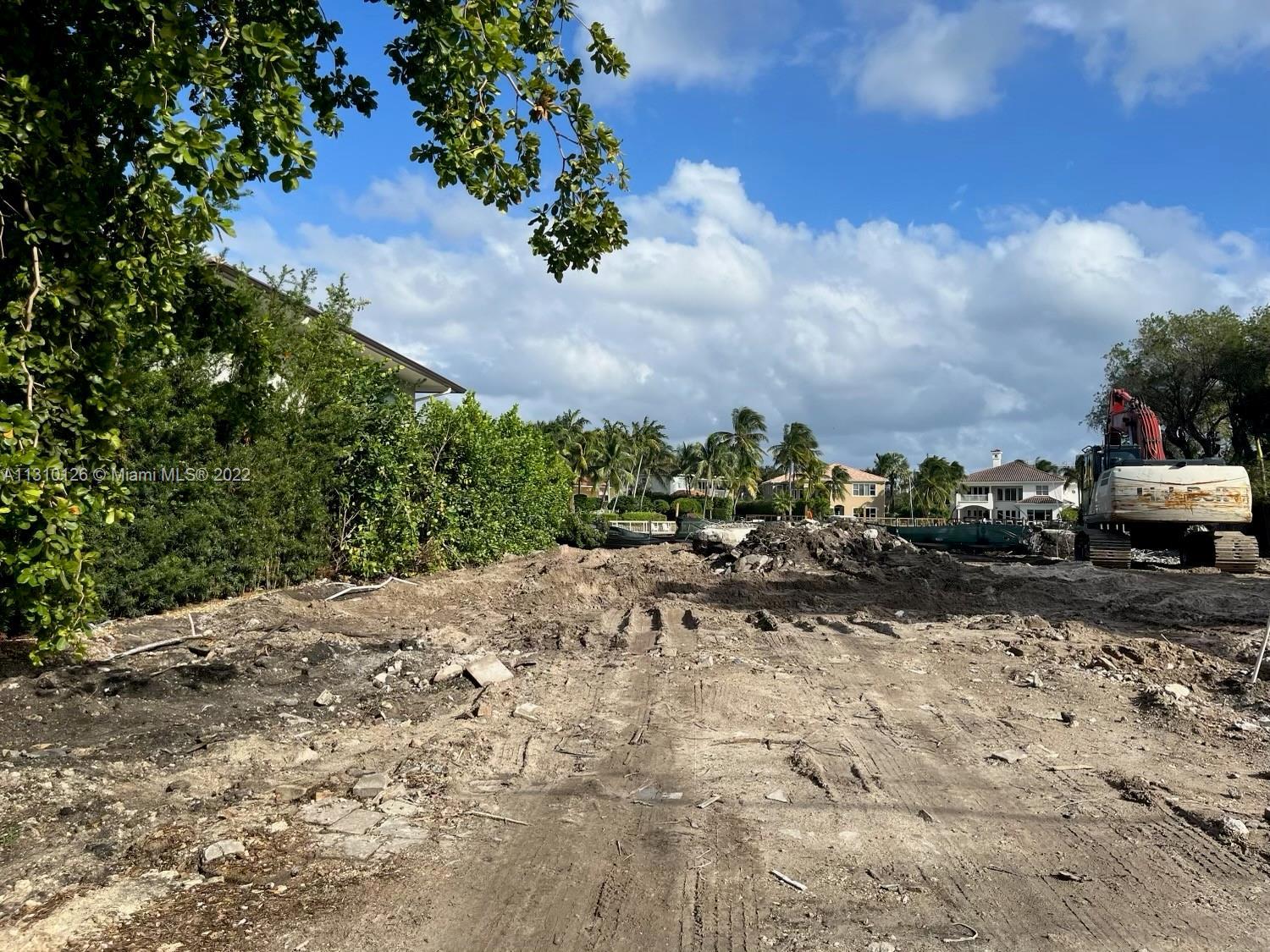 Photo of 1101 Diplomat Pky in Hollywood, FL