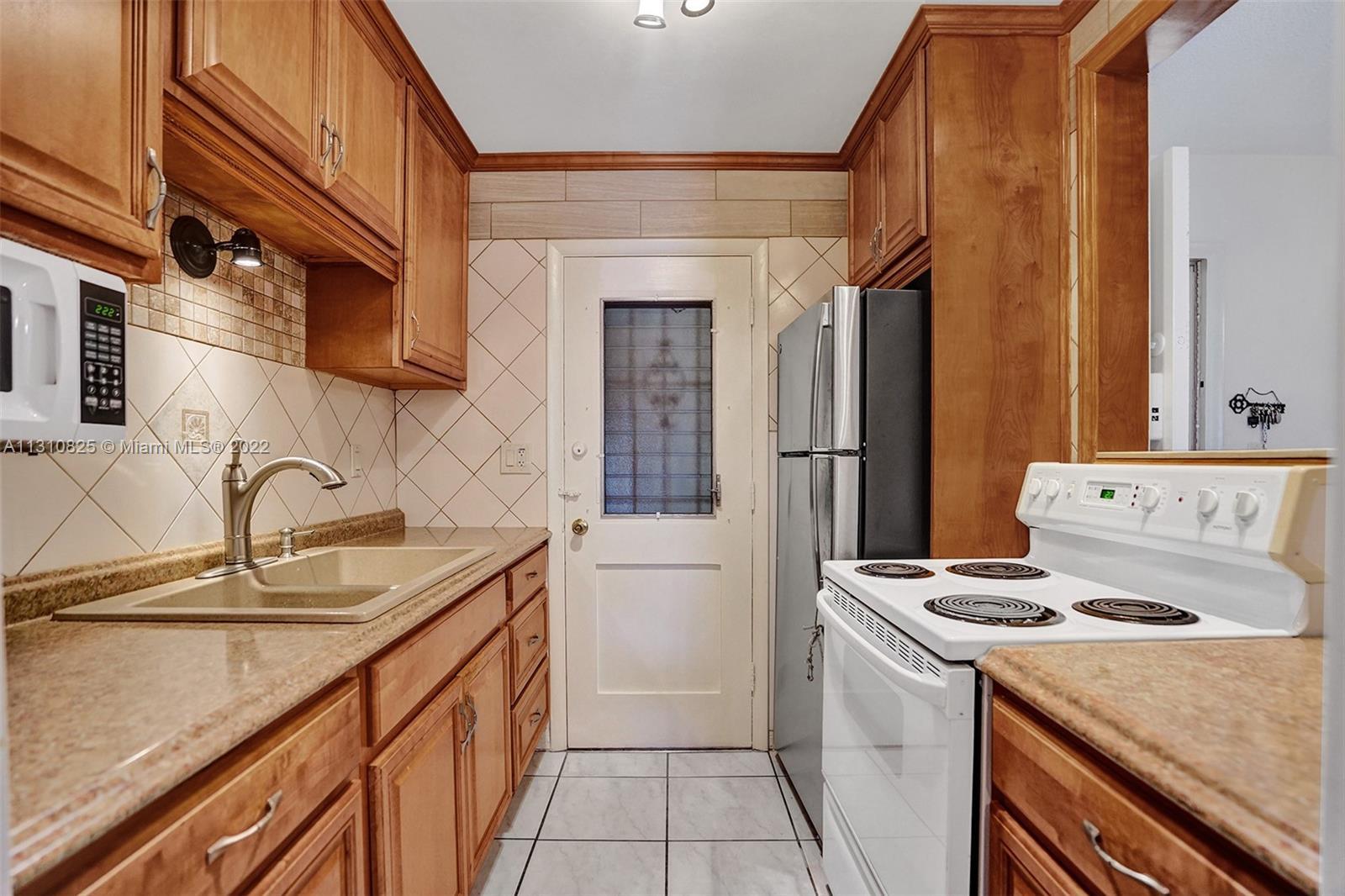 Photo of 16750 NE 14th Ave #311 in Miami, FL