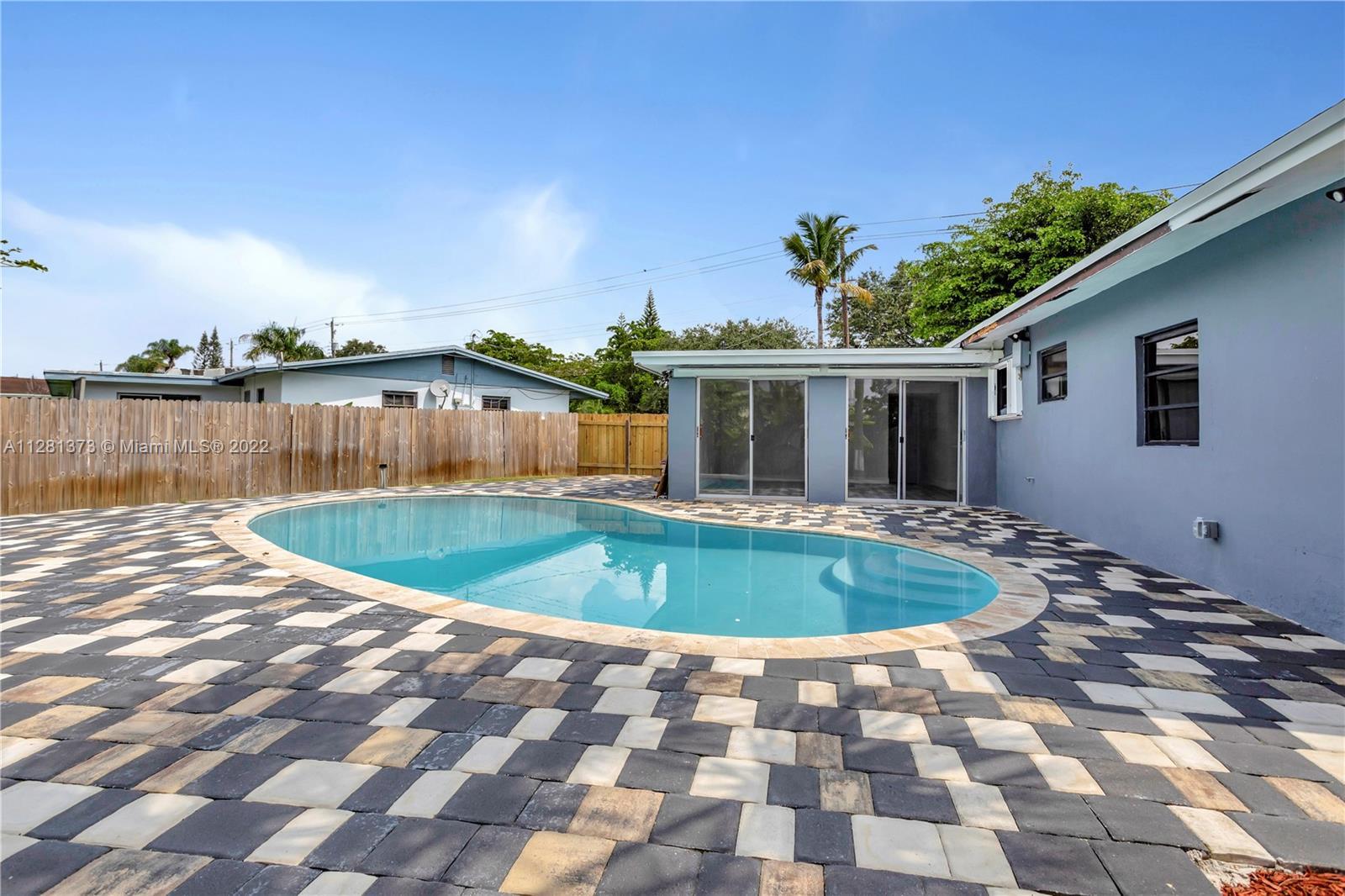 Photo of 361 NW 49th Ave in Plantation, FL