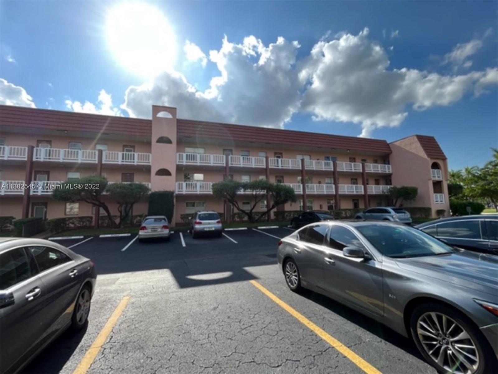 Photo of 9400 Sunrise Lakes Blvd #212 in Sunrise, FL