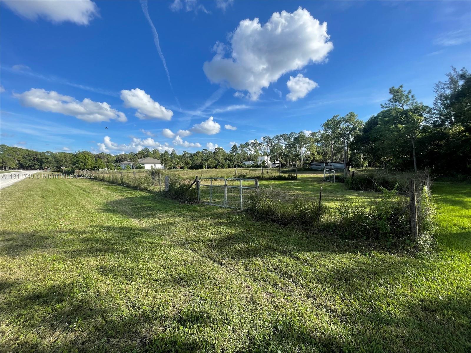 Photo of 16108 Murcott Blvd in Loxahatchee, FL