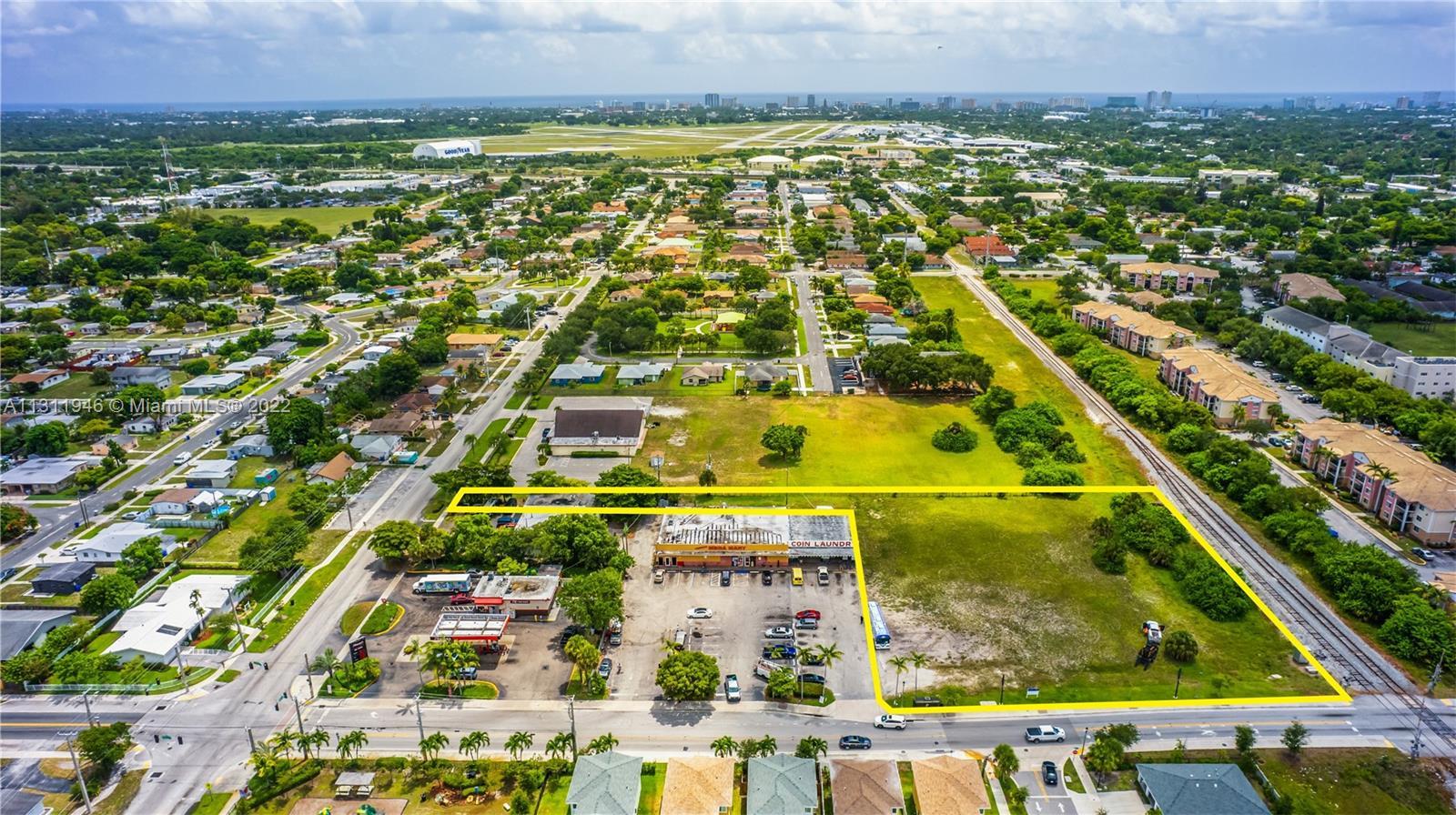 Opportunity to acquire 1.16 of vacant land on NW 6th Ave in Pompano Beach.
This property features a