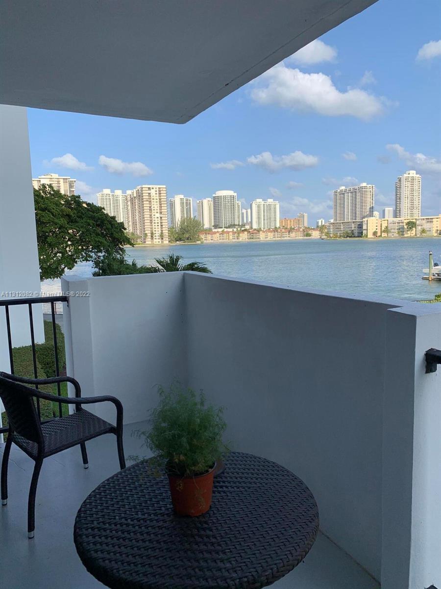 The best Location! Completely Renovated Modern Waterfront 2 BR 2BA Condo with Amazing View of the Ba