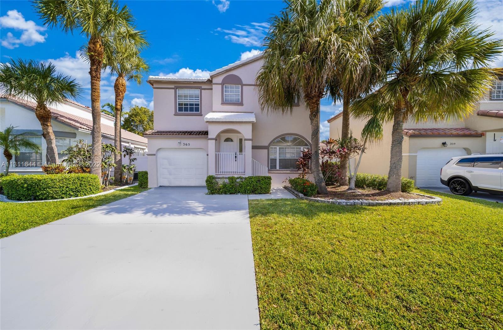 Photo of 365 NW 153rd Ln in Pembroke Pines, FL
