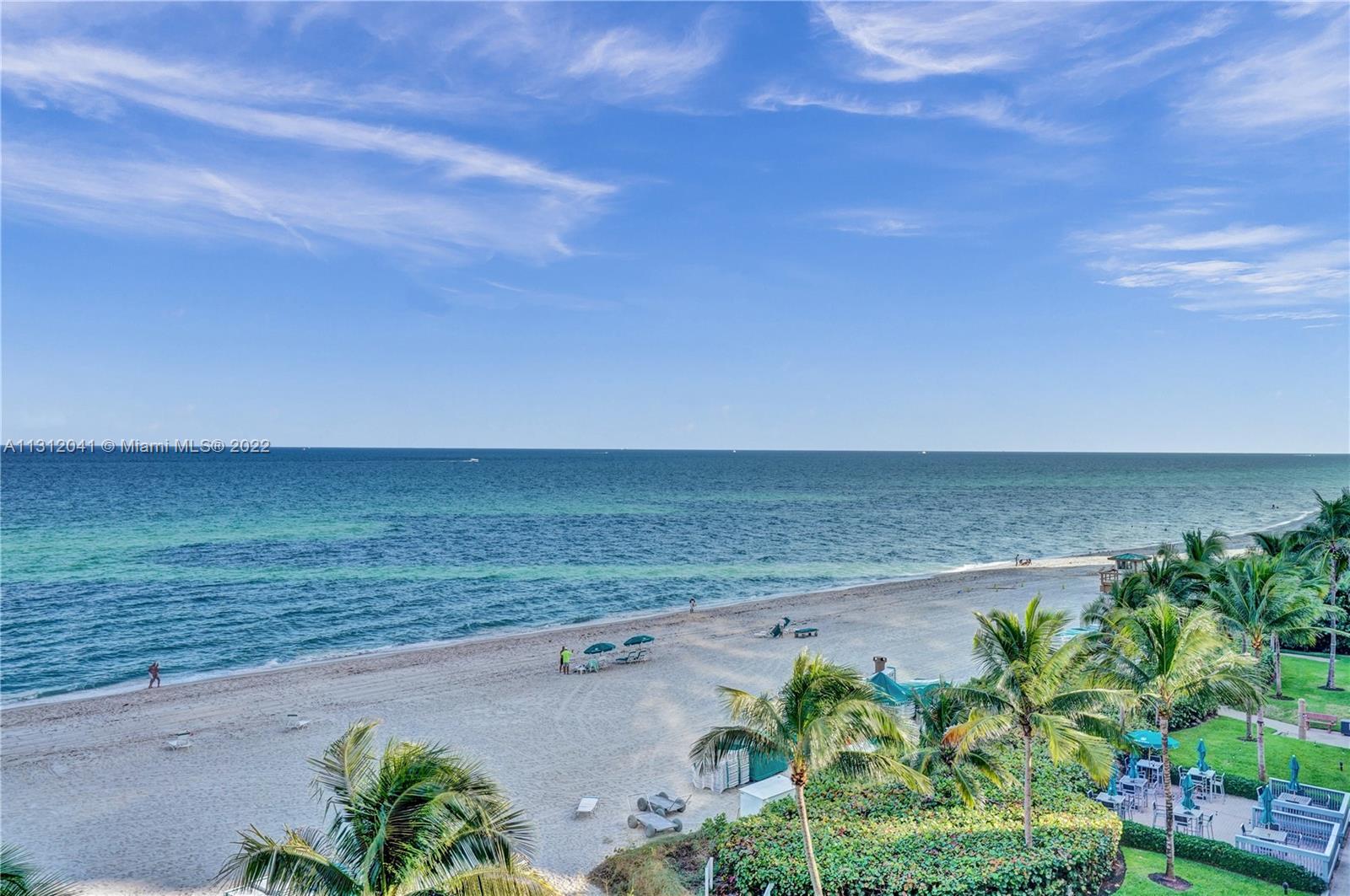This one bedroom convertible Oceanfront beach home condo is located in the quiet and friendly Oceani