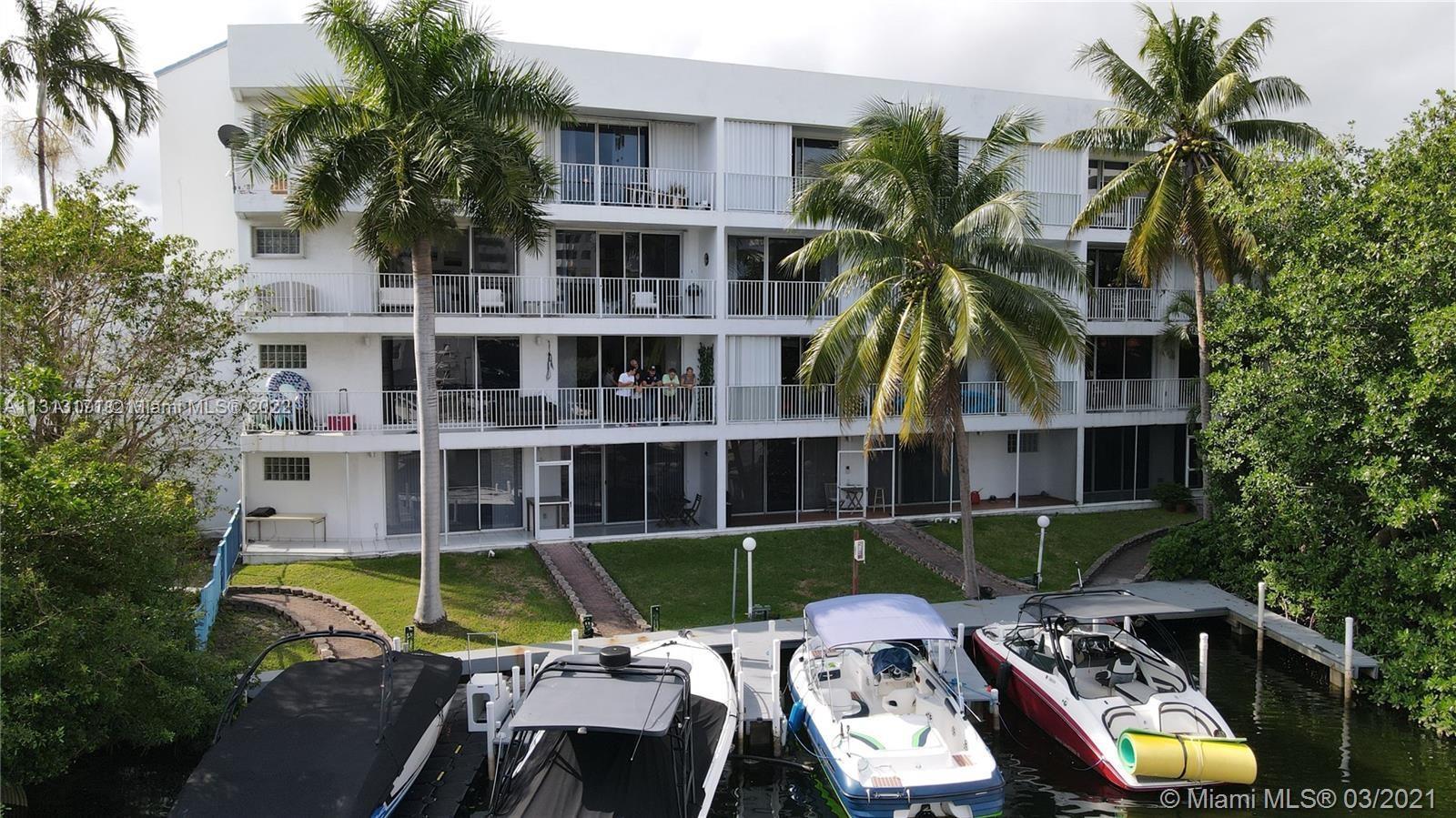 Photo of 16531 NE 35th Ave #203 in North Miami Beach, FL