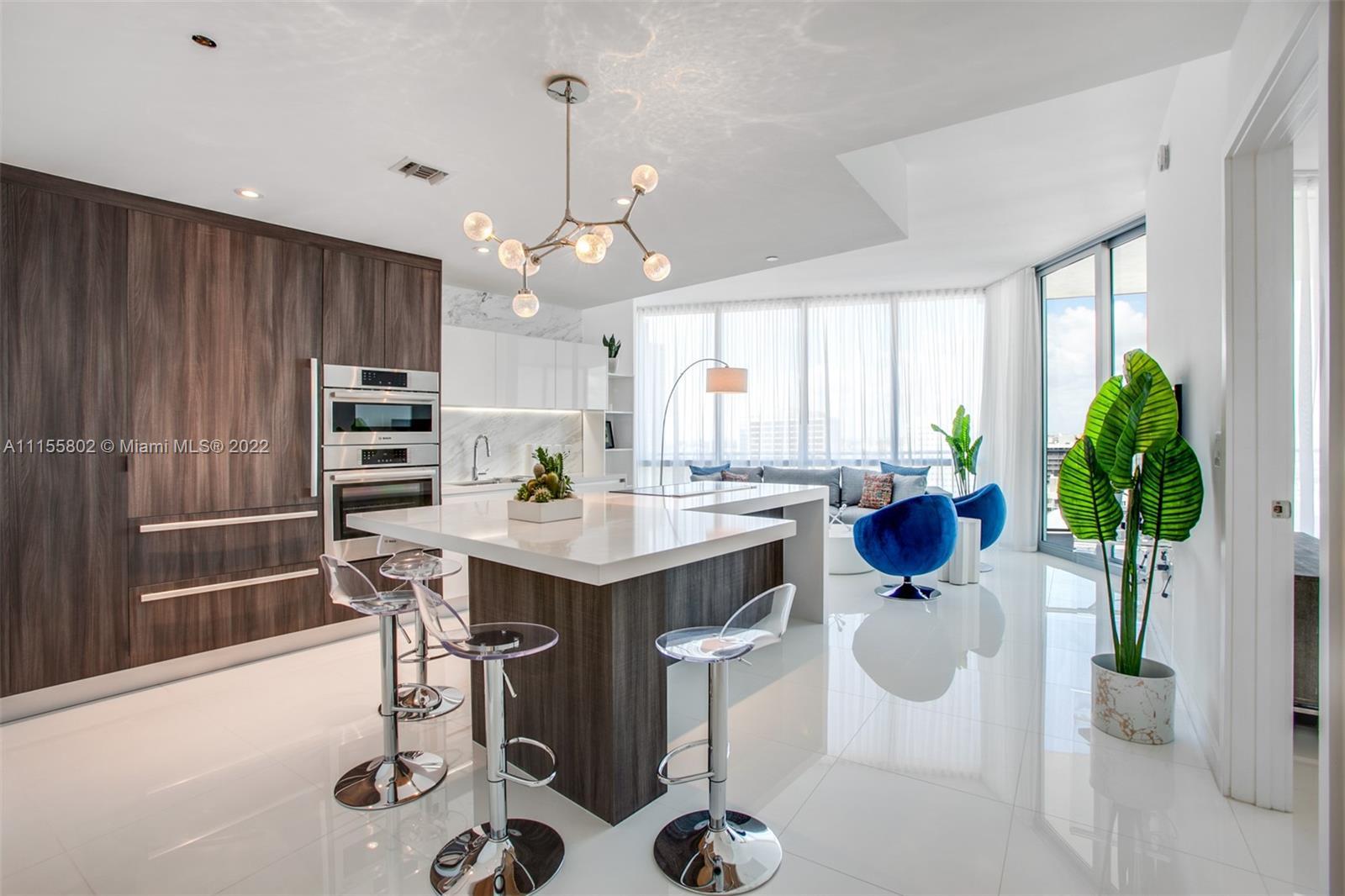 Luxury 1 Bed + Den /2 bath Residential Condo at the Miami World Center with 10 Foot ceilings and pri