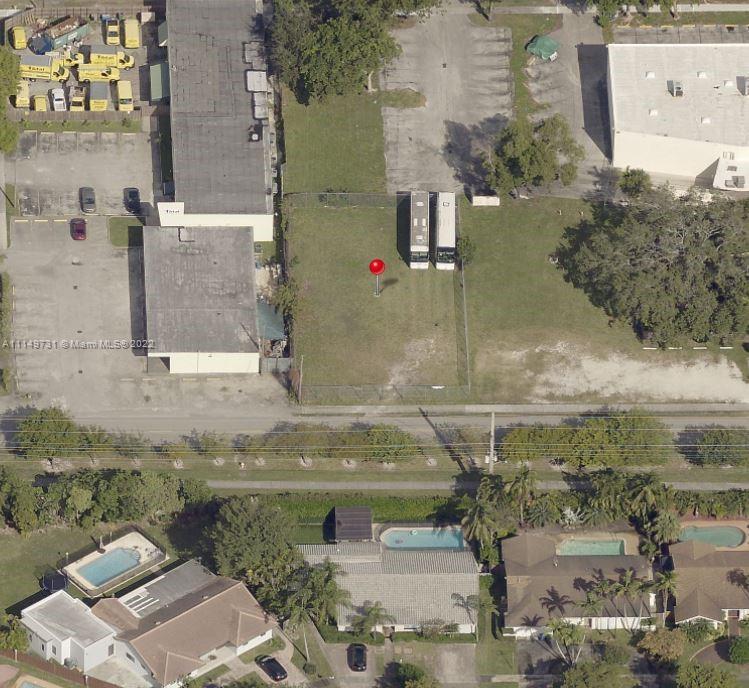 Photo of 948 11 SW St in Hallandale Beach, FL