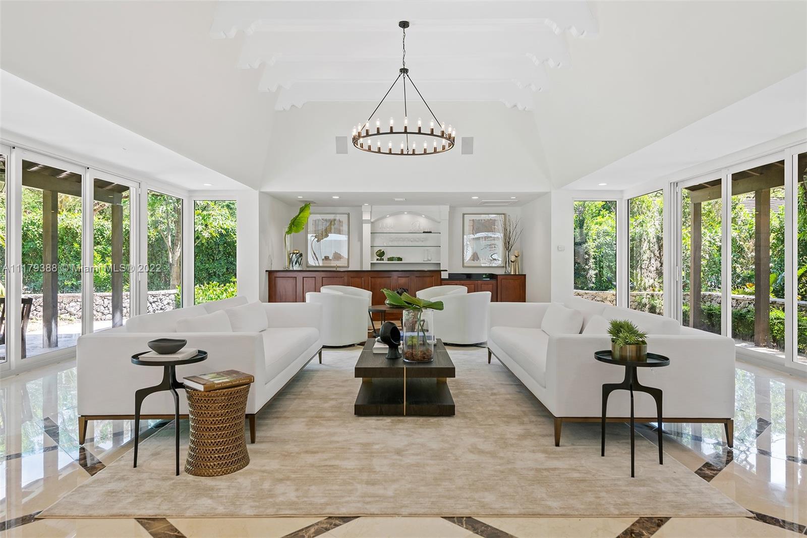Photo of 4845 Davis Rd in Miami, FL