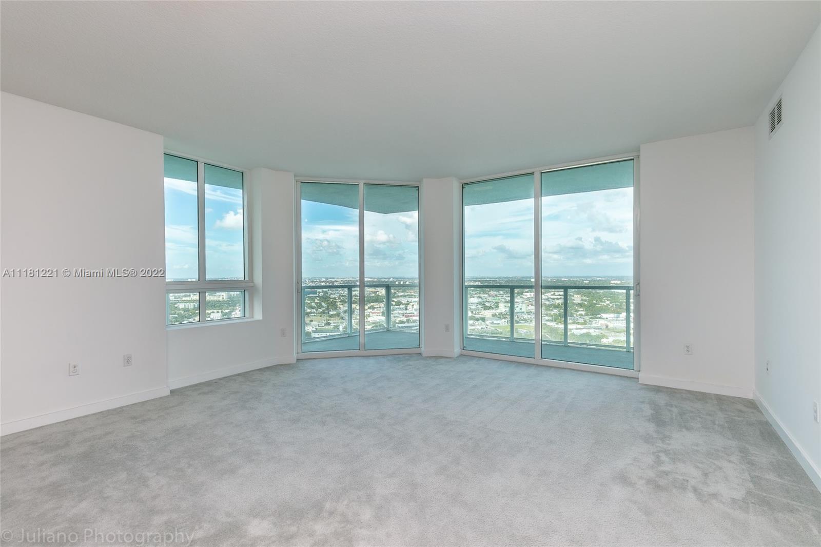 Photo of 1900 N Bayshore Dr #3818 in Miami, FL