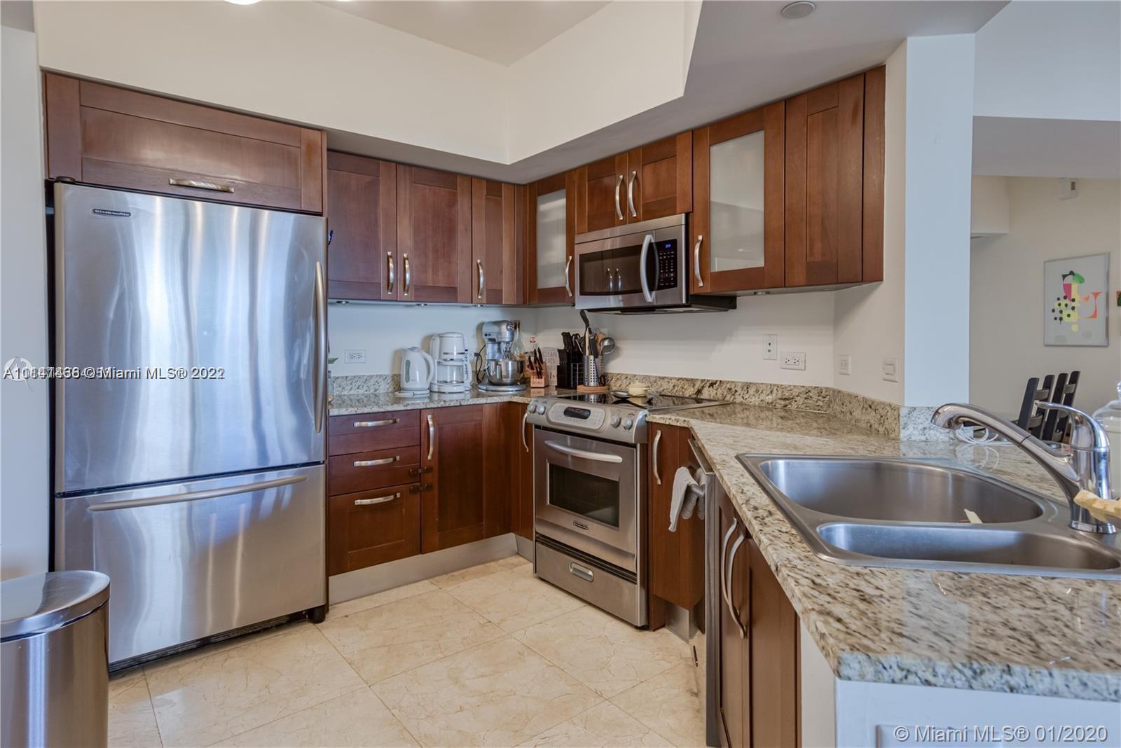 Photo of 19900 E Country Club Dr #516 in Aventura, FL