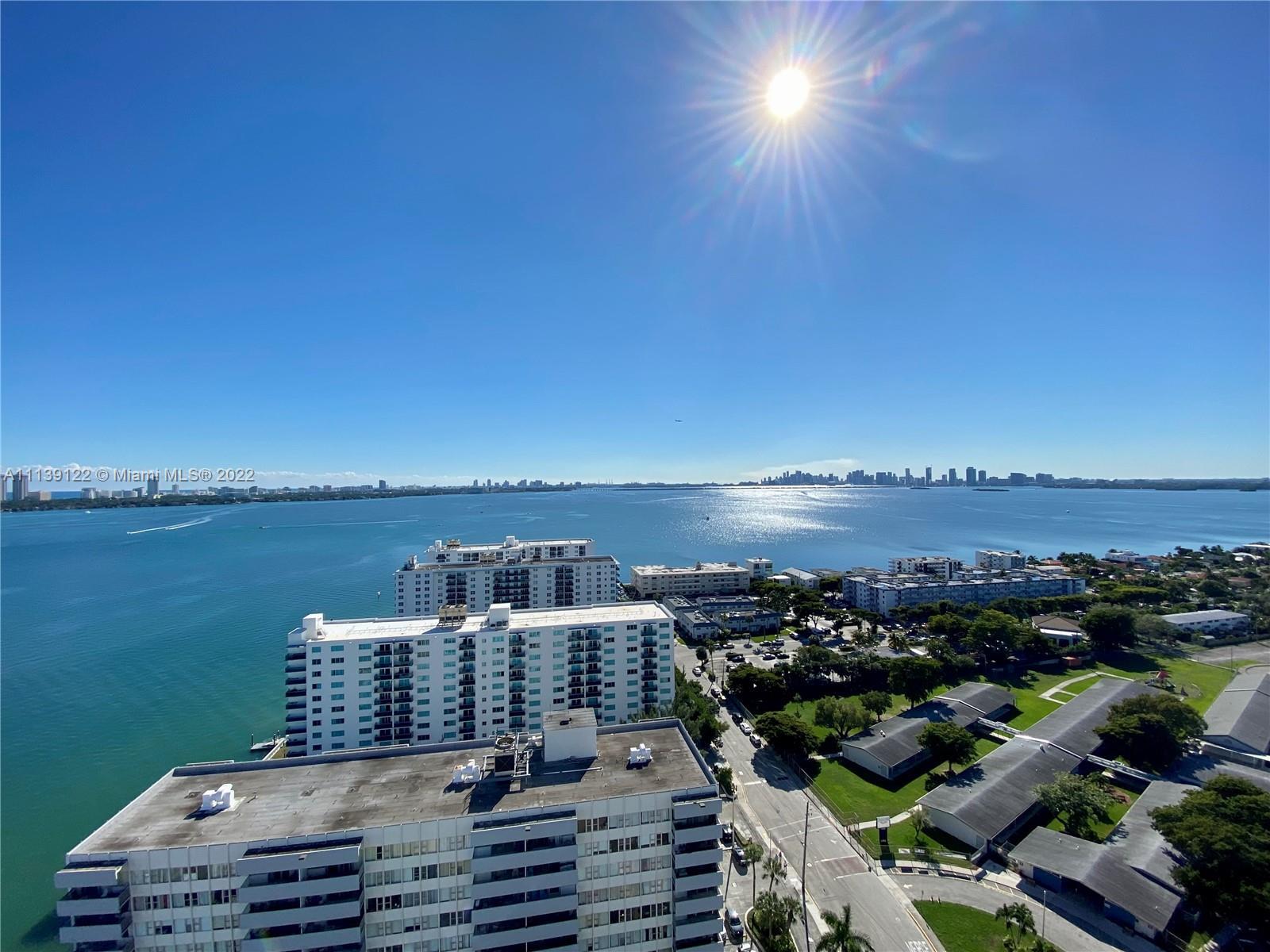 Amazing Unobstructed Views of South Beach and Brickell!   
Warrantable Condo with plenty of Reserve