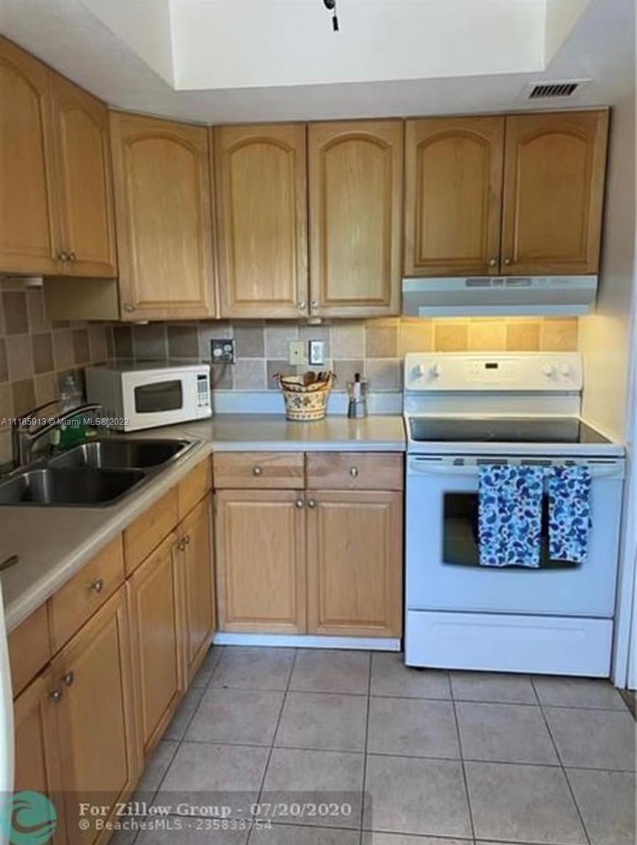 Location Location Location!  Garden style condo one bedroom, one bath.Brand new A/C with 15 years wa