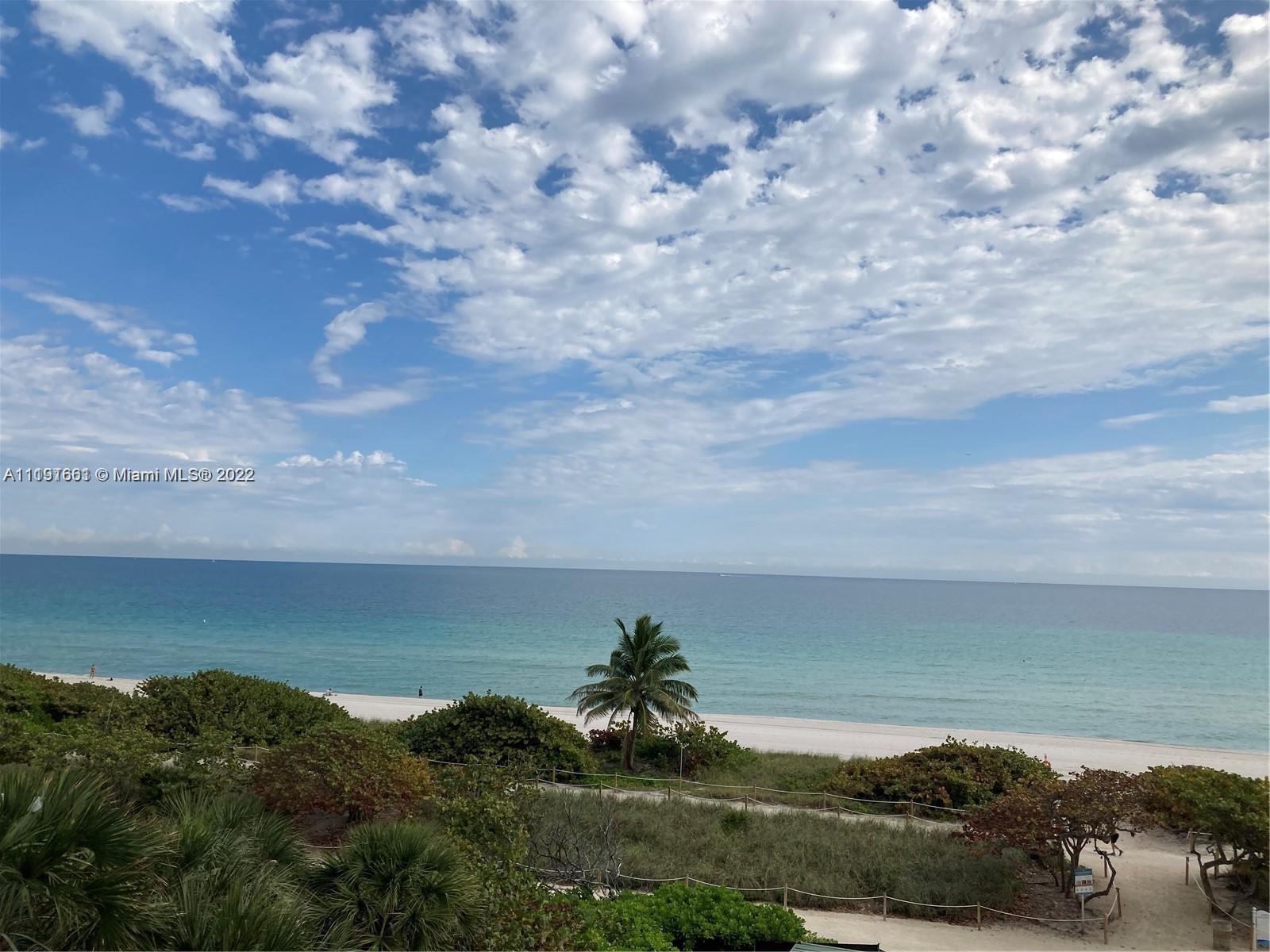Beautiful unit with Direct Ocean View - Large 2/2 with 1690 sq ft, full size laundry room - easy to 