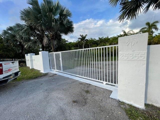 Photo of 25355 SW 167th Ave in Homestead, FL