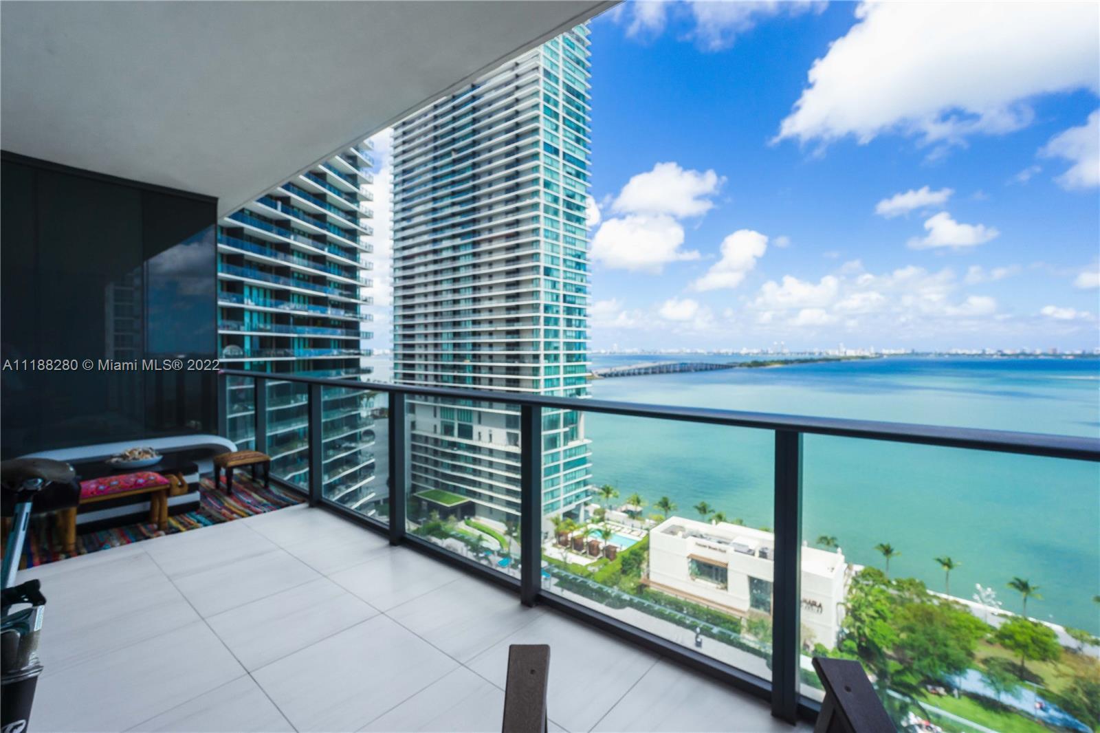 Waterfront GranParaiso located in Edgewater, Beautiful 2 bed/3 bath + DEN (converted to a third bedr