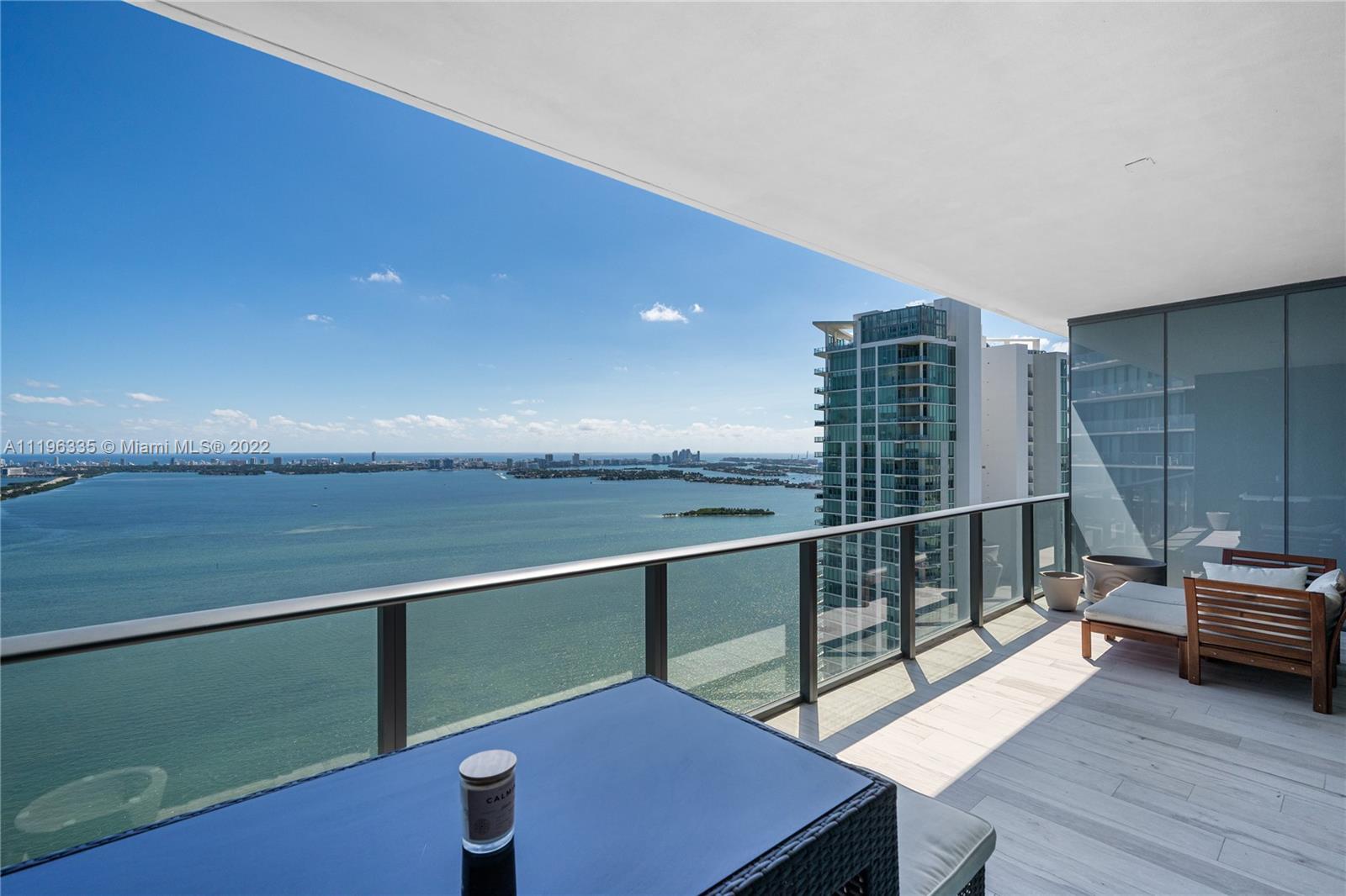 Miami Luxury life style in this amazing condo at Gran Paraiso designed by renowned architect Piero L