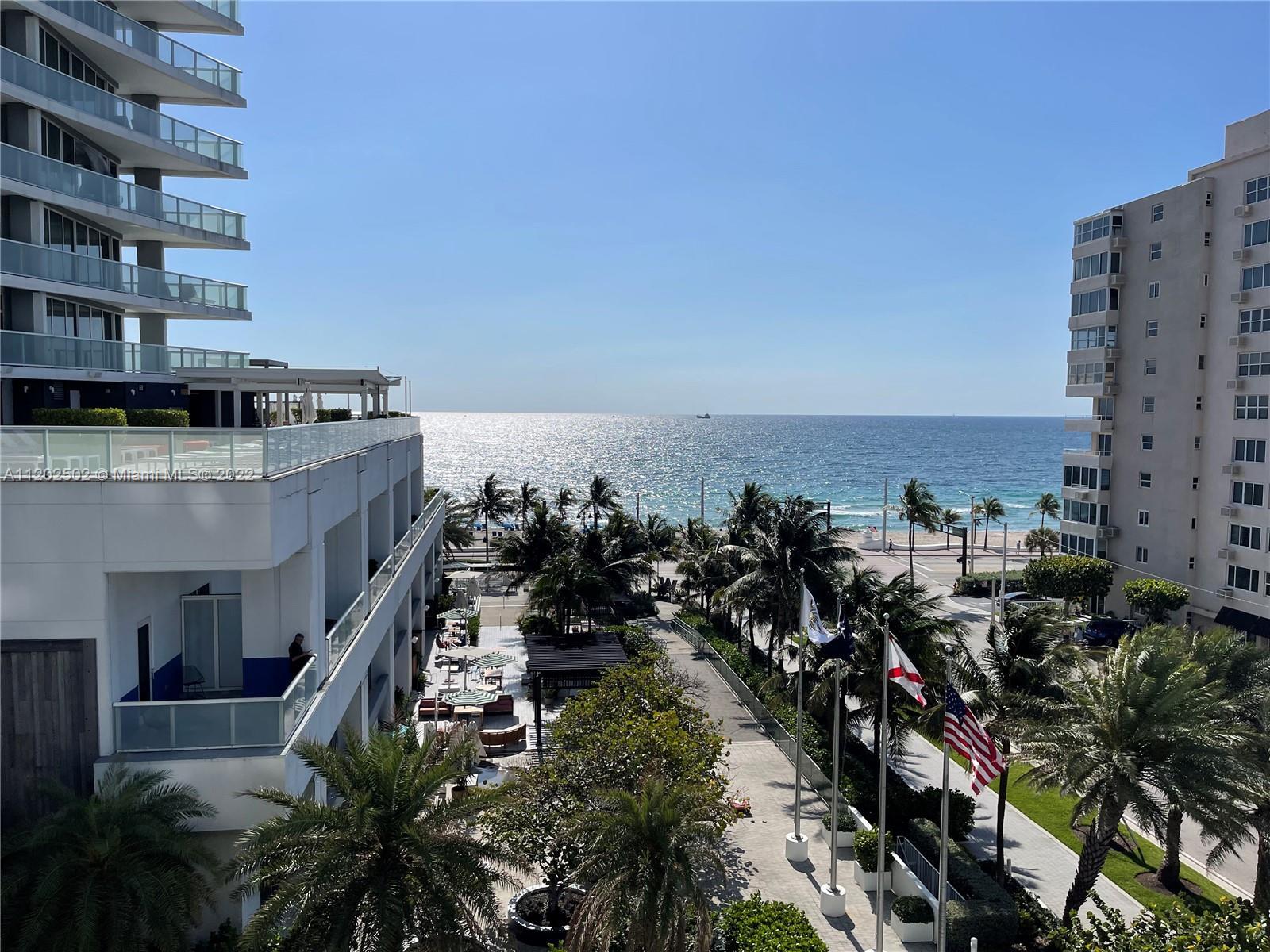 AMAZING OPPORTUNITY AT W RESIDENCE FORT LAUDERDALE! BEACH LIFE STYLE AT SOUTH FLORIDA WITH 2 BED/2 B