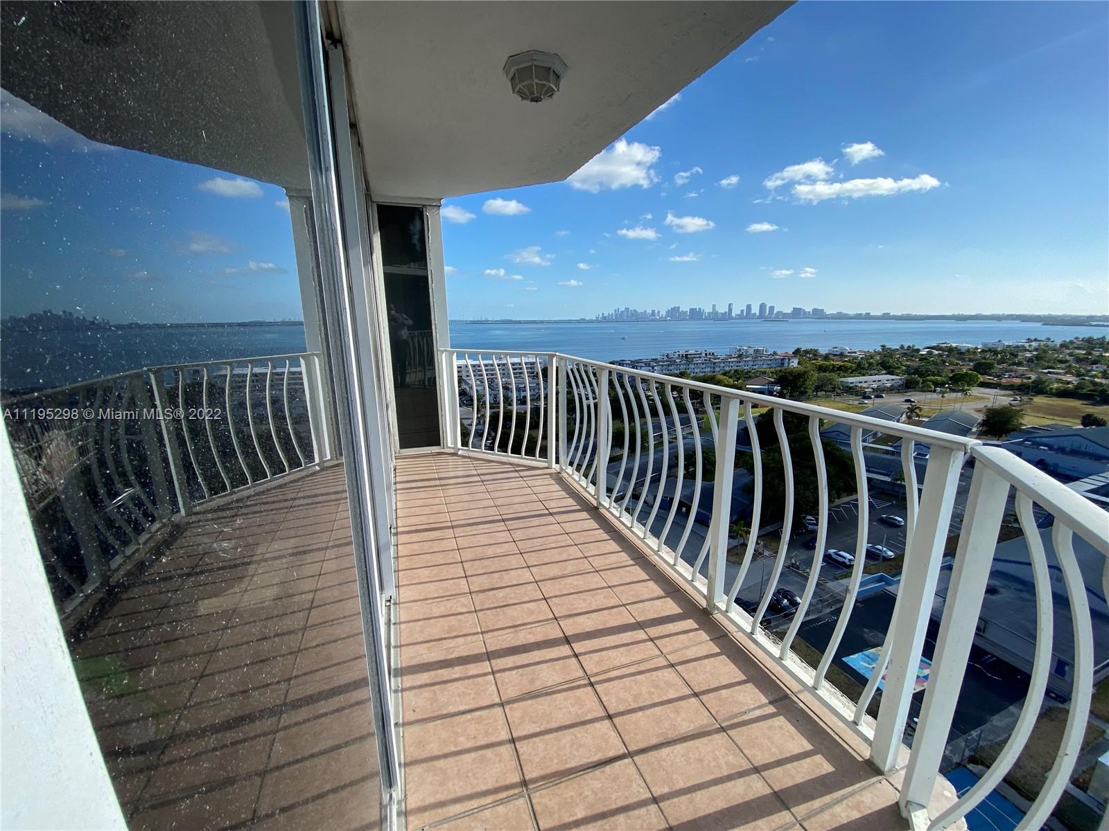 Unobstructed views of Downtown Brickell and South Beach from this 3 bedroom/3 bathroom Condo with 3 