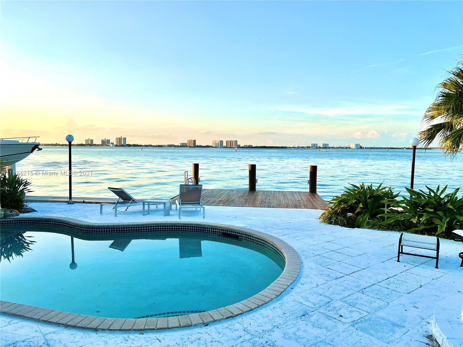 Spectacular and unobstructed OPEN BAY VIEWS with gorgeous sunsets ! !  * Open layout * New hurricane