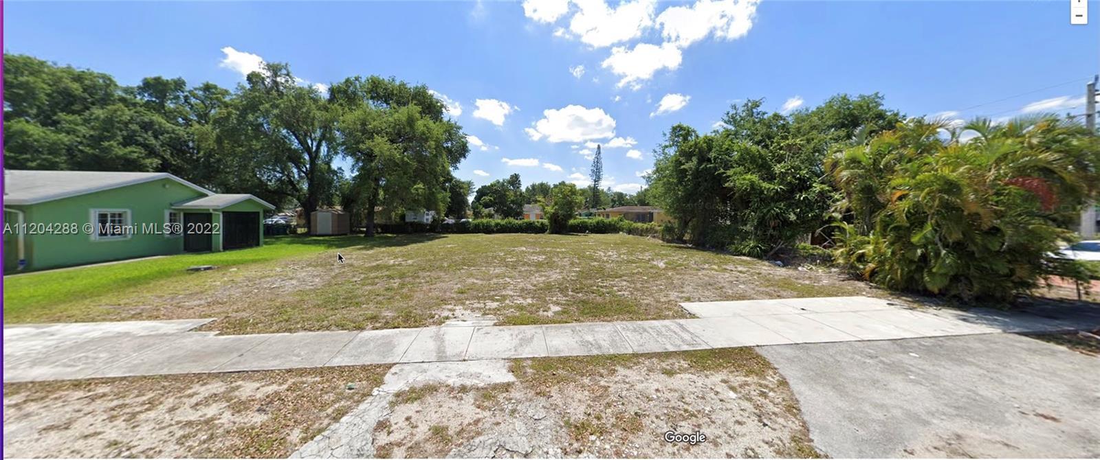 Photo of 2040 NW 94th St in Miami, FL