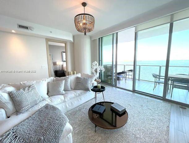 Luxury Waterfront Apt. Located in the hear of Miami but on the the relax size of Miami. The building