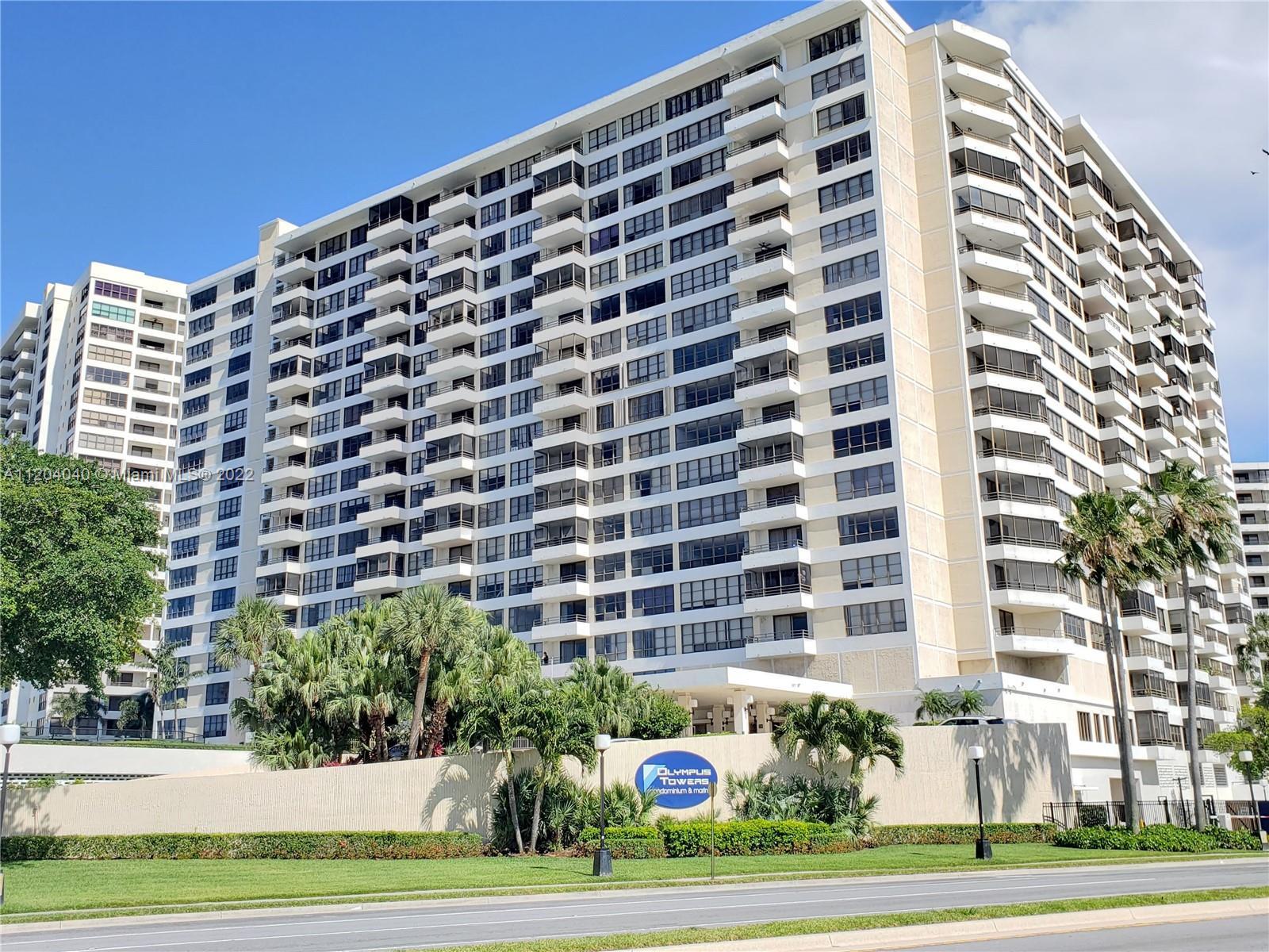 The Beach, Downtown Hallandale, and Gulfstream Park surround this luxury 2 bedroom, 2 bathroom condo