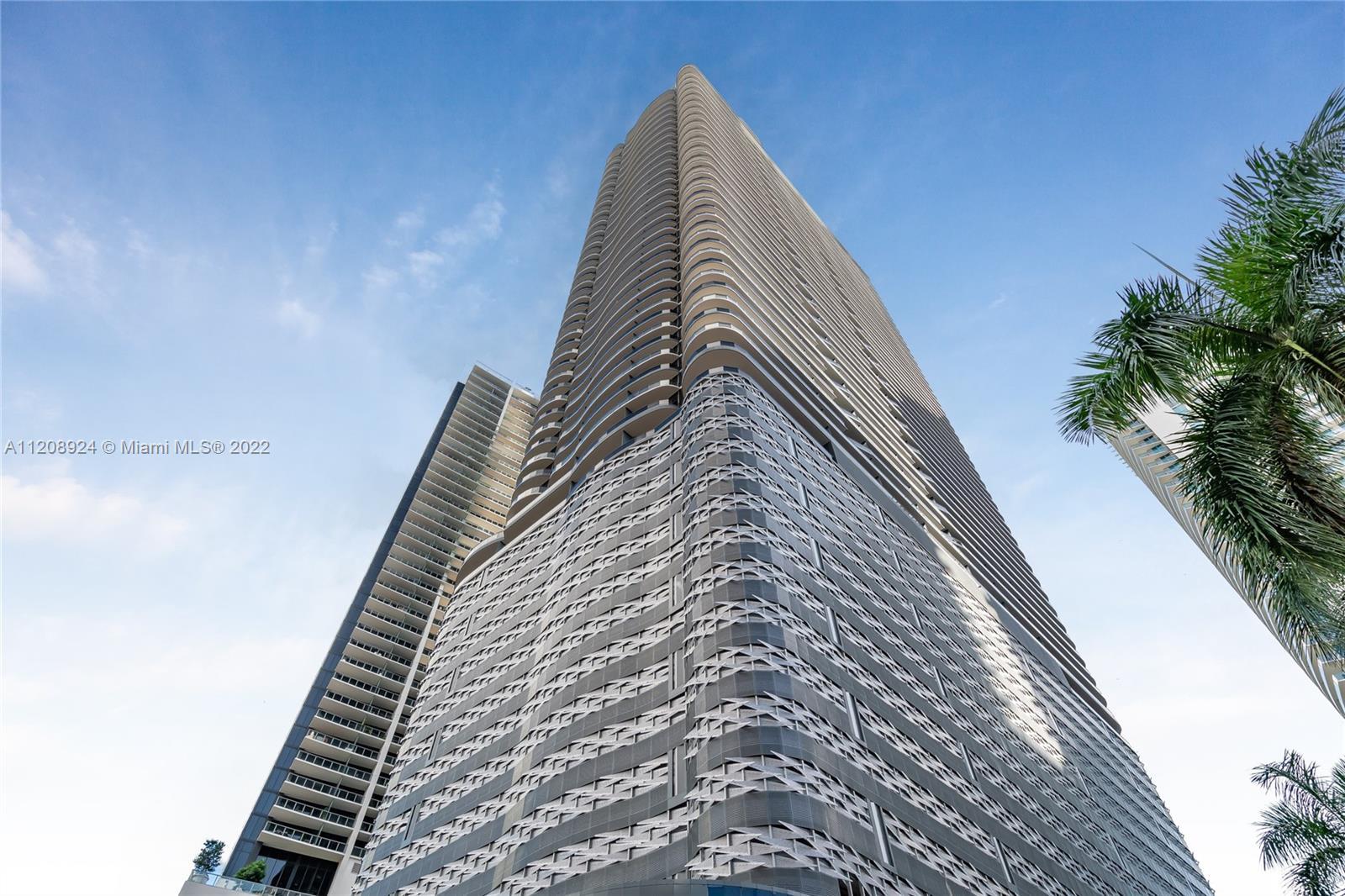 AMAZING OPPORTUNITY. Skyline views from this corner unit at Brickell Flatiron. 3 beds/3.5 baths with