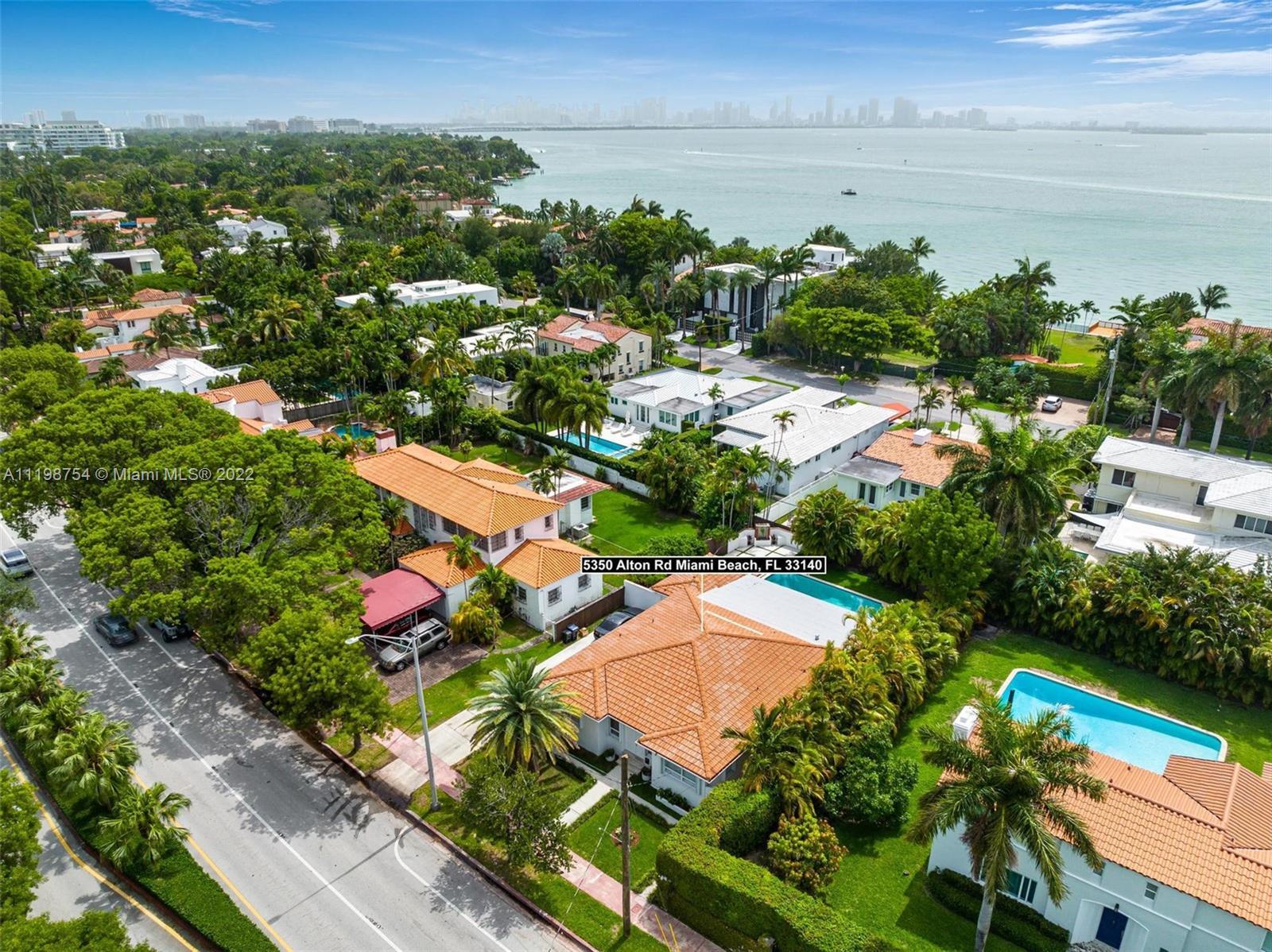 Photo of 5350 Alton Rd in Miami Beach, FL