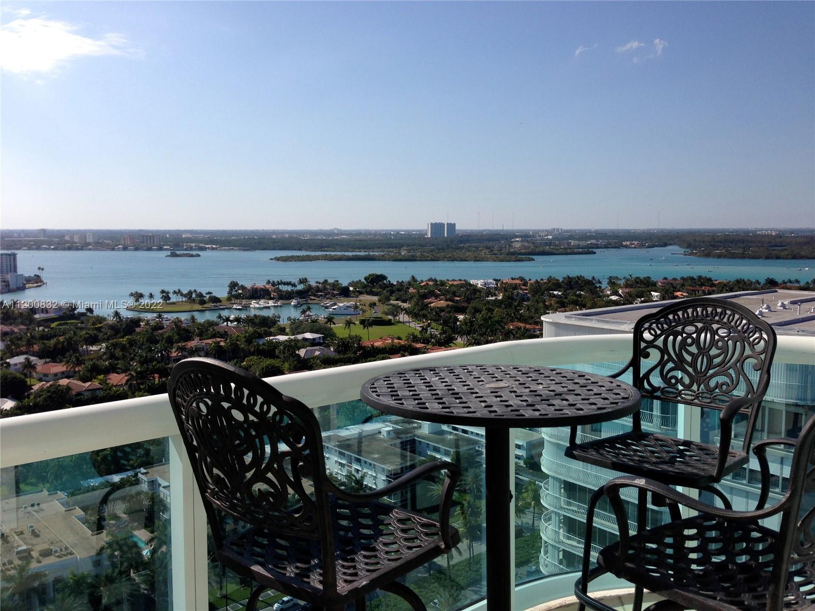 Stunning views of the intracoastal, city and ocean from this spacious corner 3/3.5 true Penthouse.  