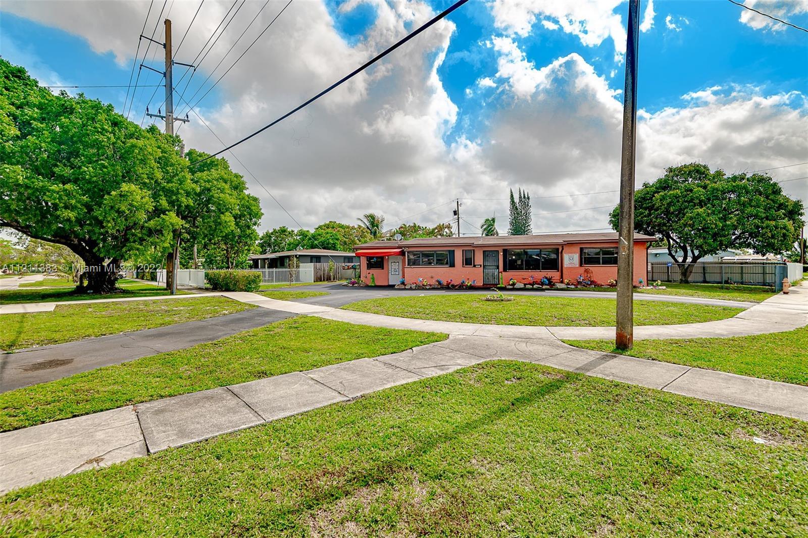 Photo of 19601 NW 42nd Ave in Miami Gardens, FL