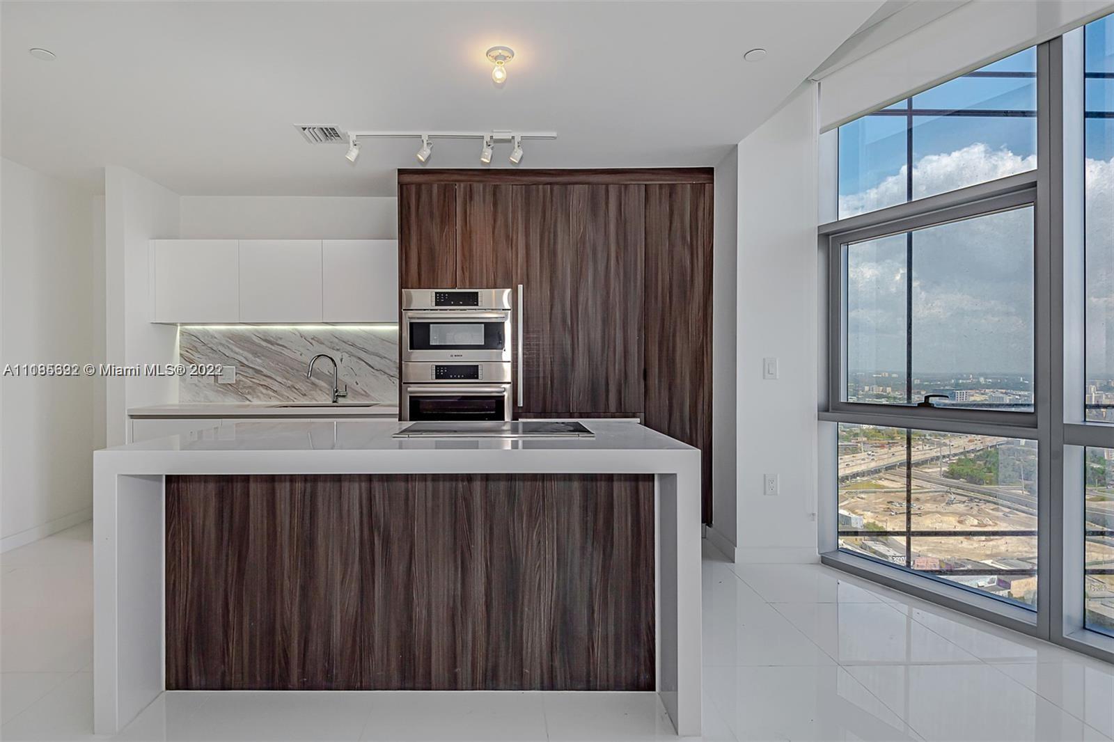 Photo of 851 NE 1st #1702 in Miami, FL