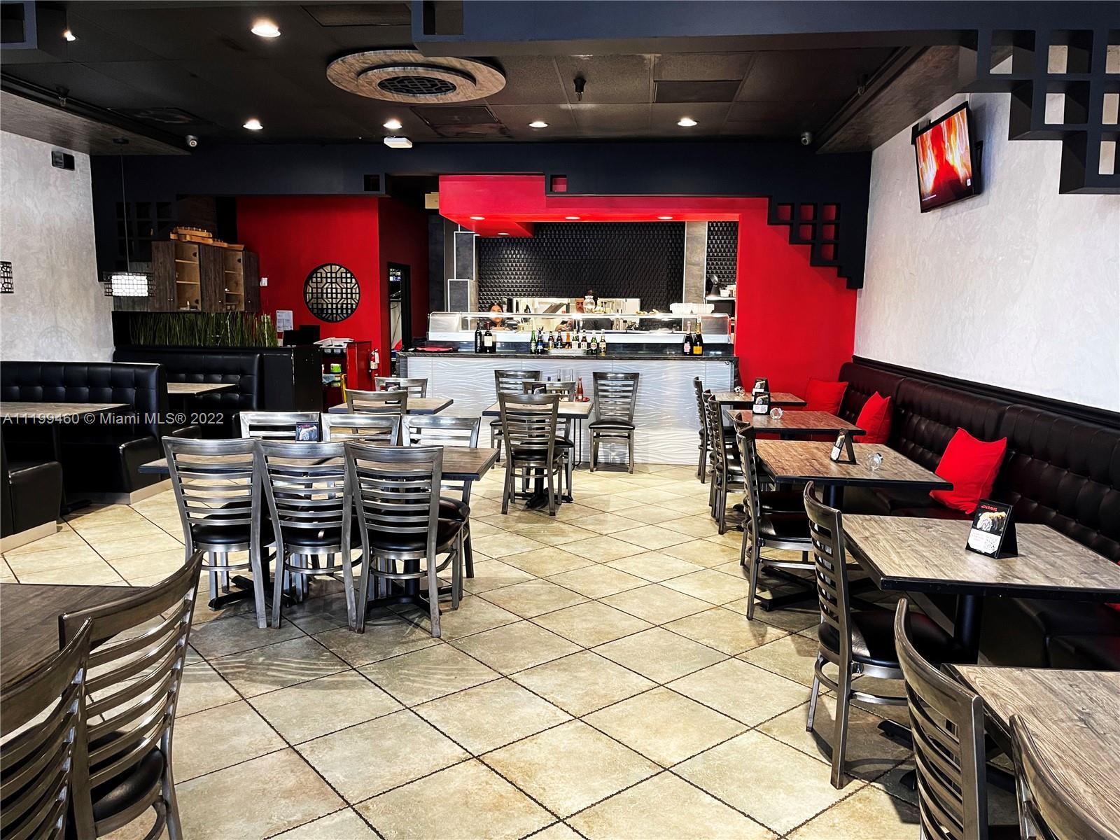 THIS 2,100 SF BUSY MIAMI LAKES RESTAURANT IS YOUR NUMBER #1 IN SALES STRATEGICALLY WELL LOCATED IN M
