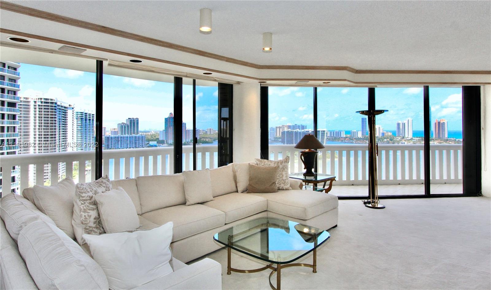 SPECTACULAR VIEWS TO THE INTRACOASTAL AND OCEAN FROM THIS HIGH FLOOR 2 BEDROOM + DEN/3 FULL BATHROOM
