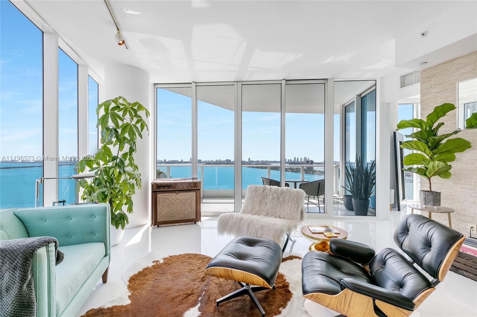 Enjoy stunning views from this gorgeous 2bed/2.5 bath residence at Paramount Bay. Northeast corner f