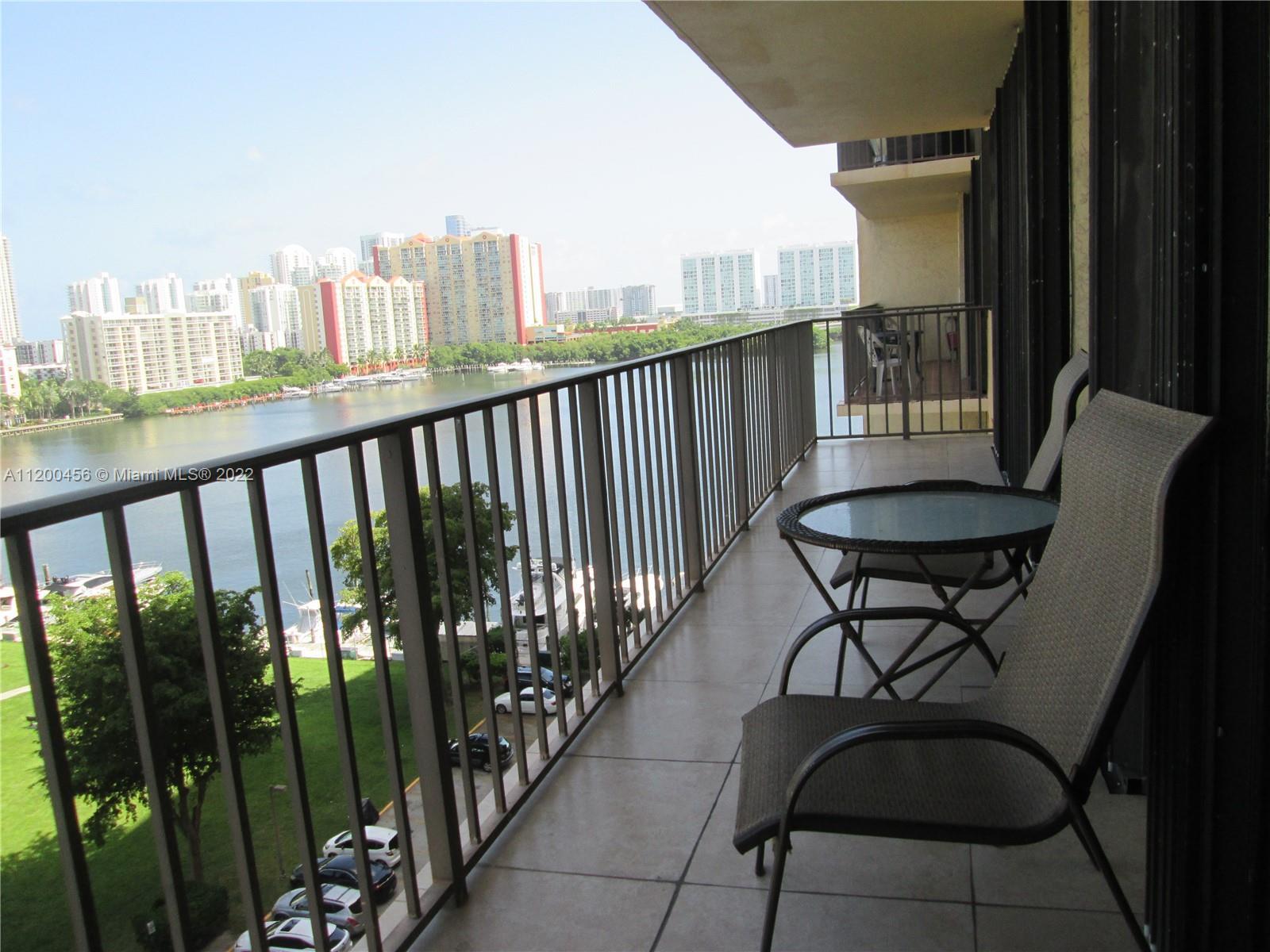 2-BEDROOM APARTMENT HOME WITH 1,507 SQUARE FEET OF SPACE, INCLUDING 2 BATHS, 3.4' LONG BALCONY AND K