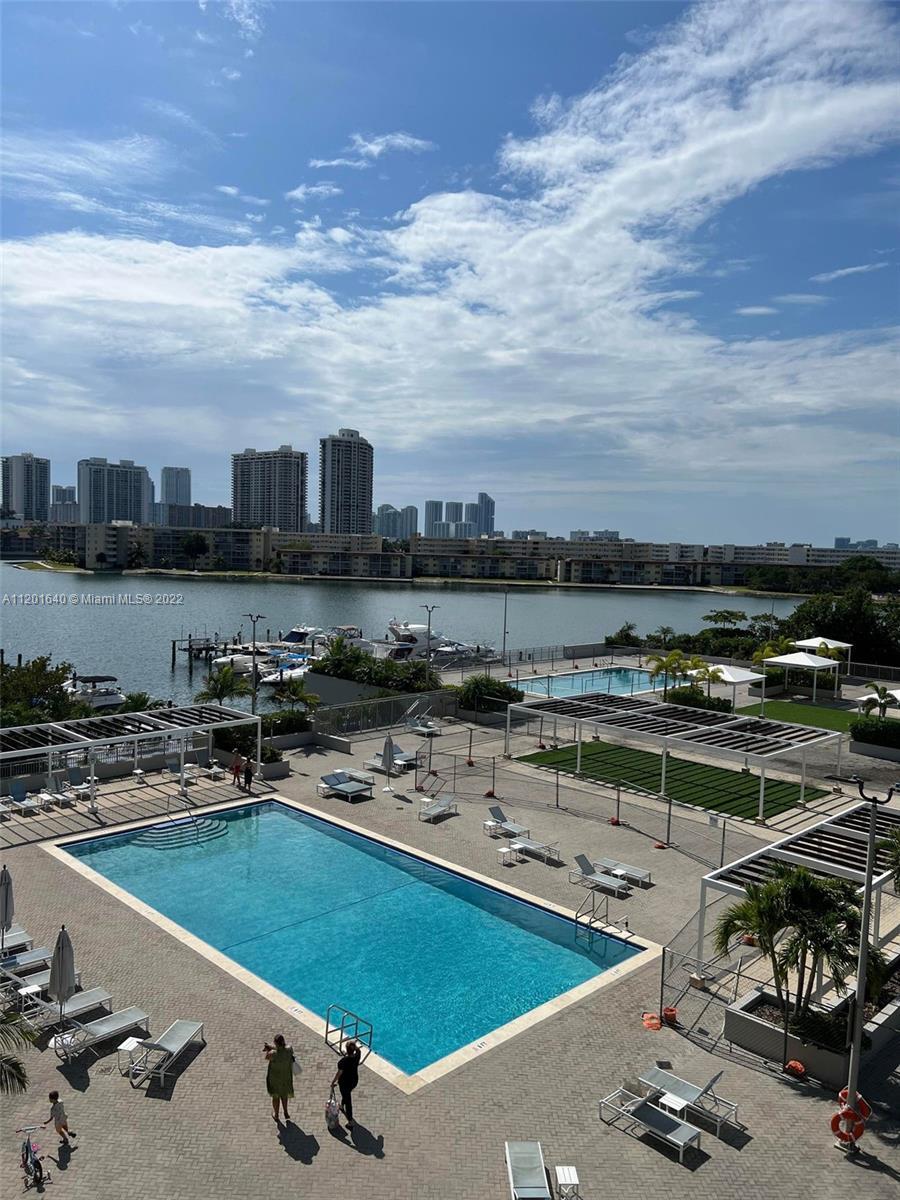 VERY RARE OPPORTUNITY! Renovated 1 Bedroom/2 bathroom waterfront unit with beautiful views from a sp