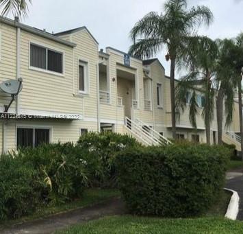 Photo of 3405 NW 44th St #106 in Oakland Park, FL