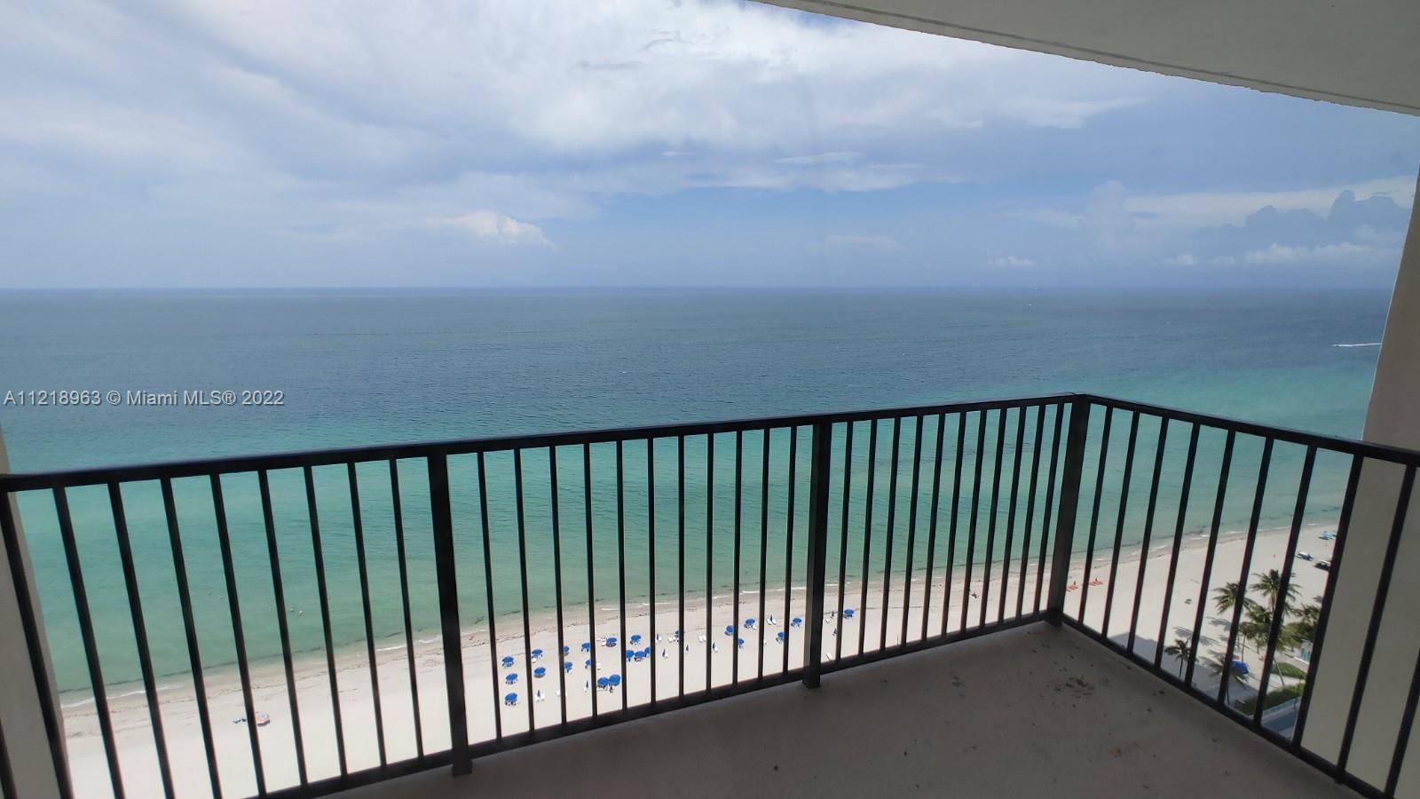 DIRECT OCEAN VIEW. FULLY REMODELED AND FURNISHED UNIT. Bring your toothbrush and enjoy the ocean. Bu